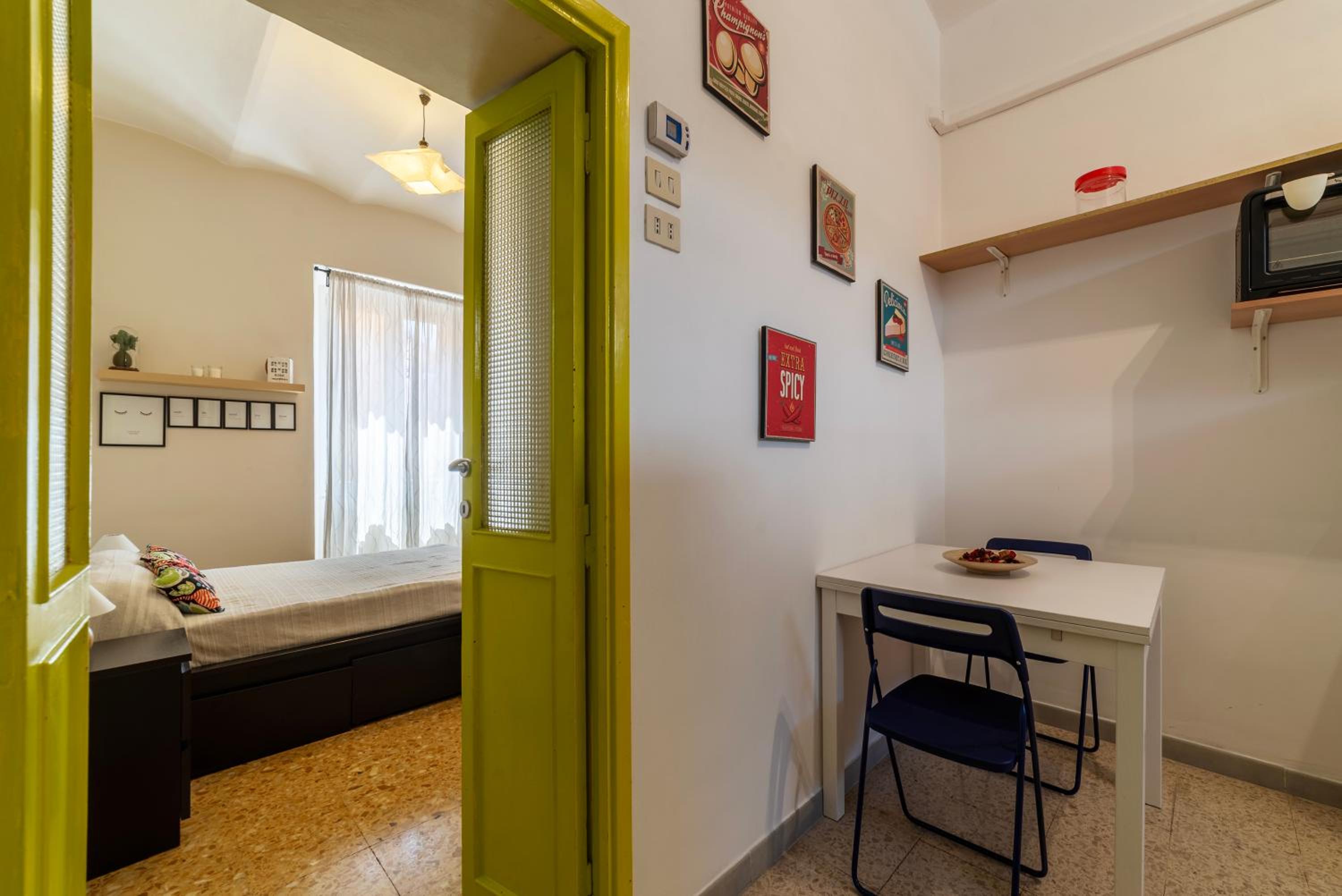 One-Bedroom Apartment