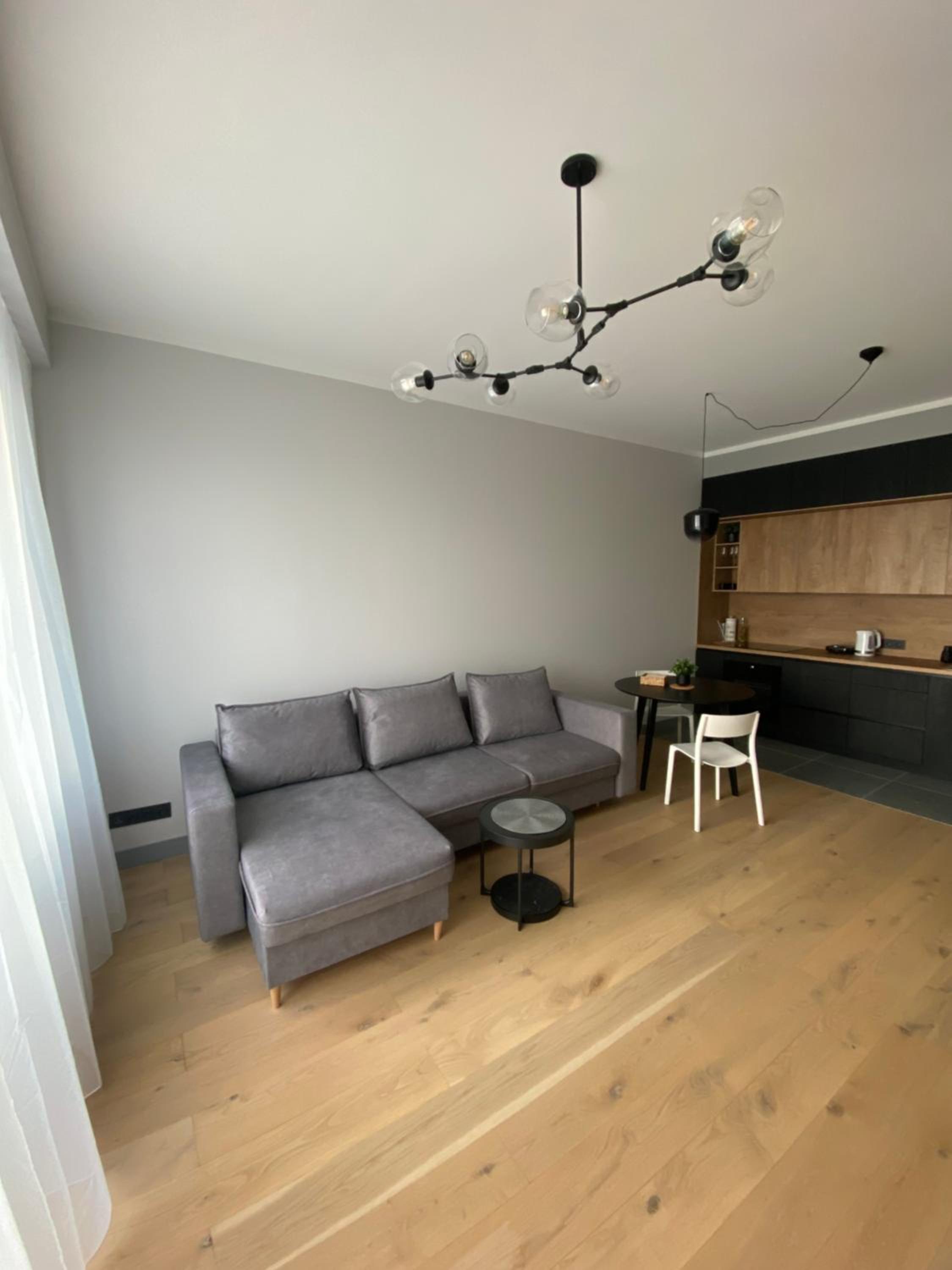 Apartment photo 1