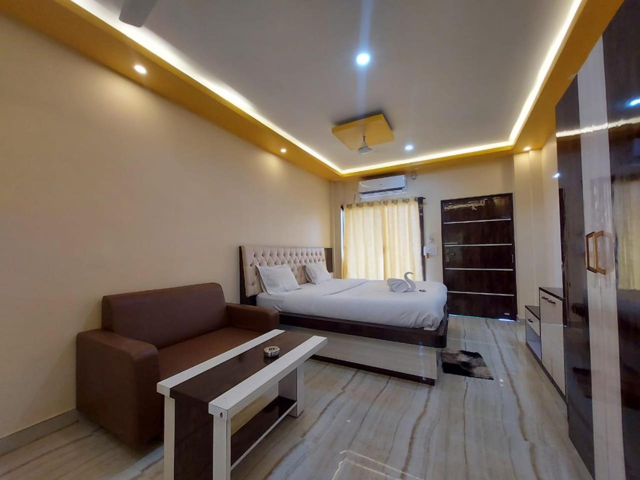 Superior Triple Room with Sea View photo 1