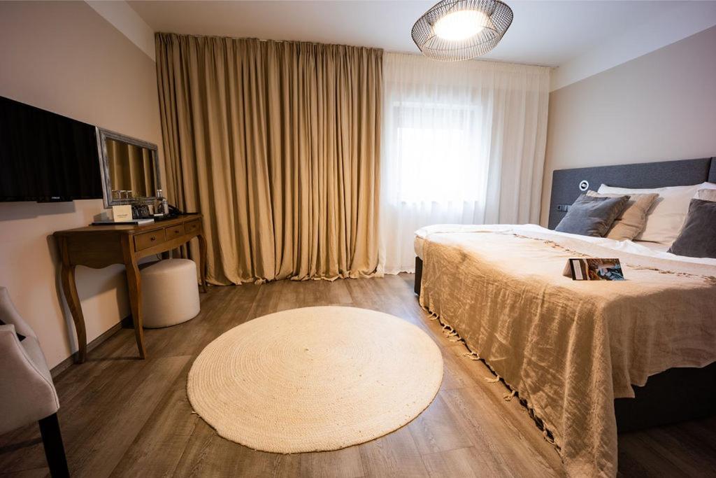 Economy Double or Twin Room photo 1