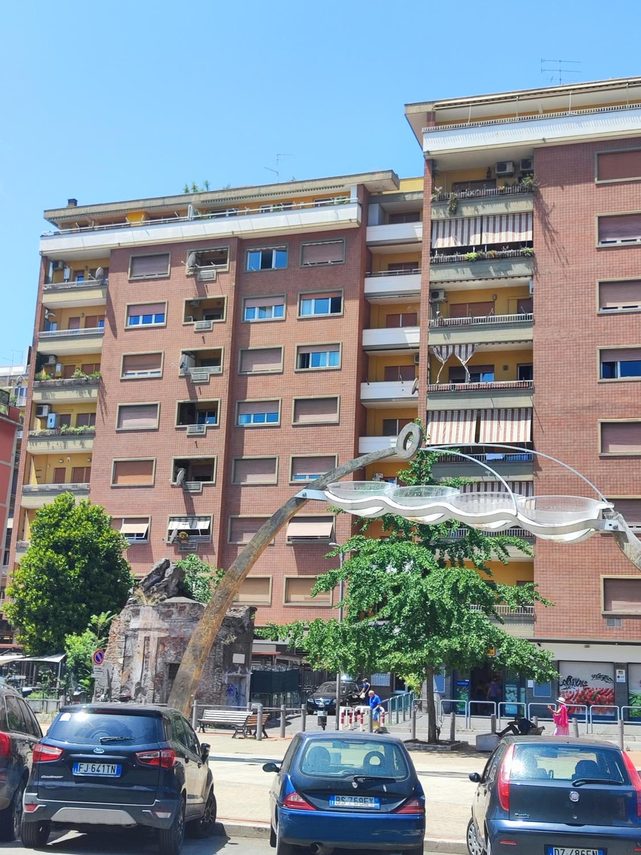 Superior One-Bedroom Apartment with Balcony