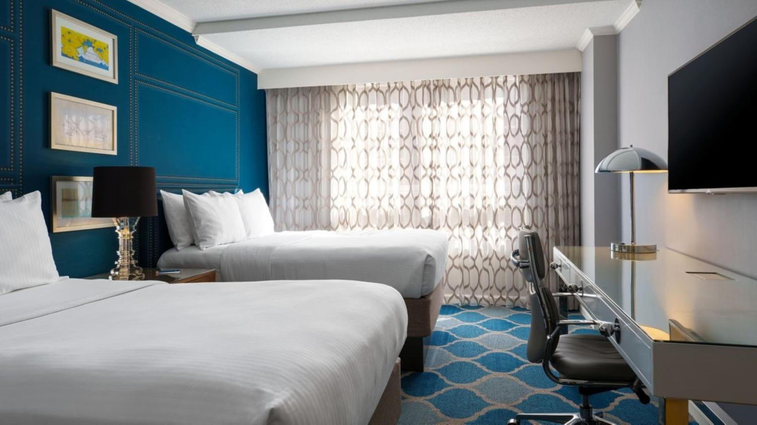 Guest Room with 2 Double - Photo 2