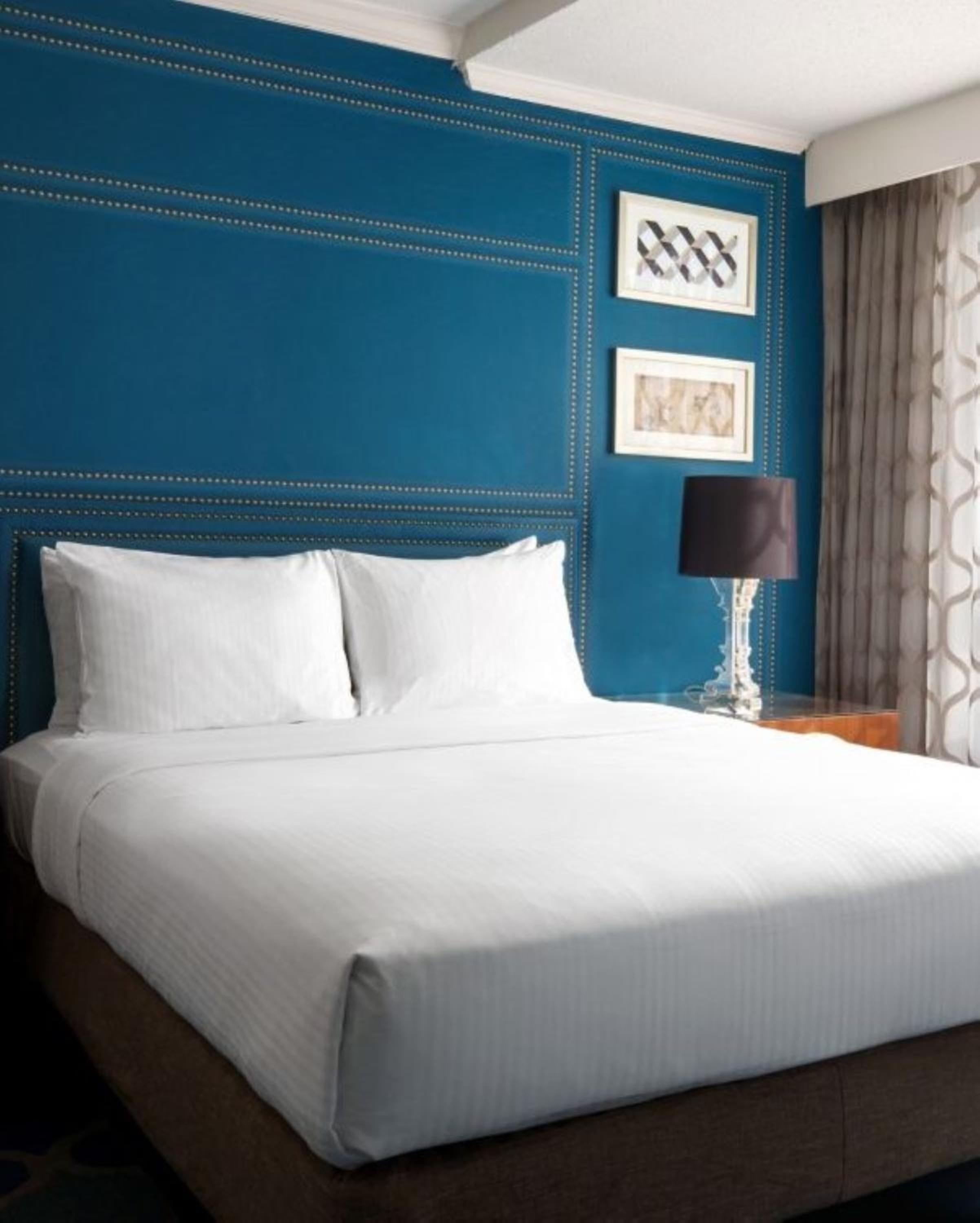 Petite Guest Room - Photo 1