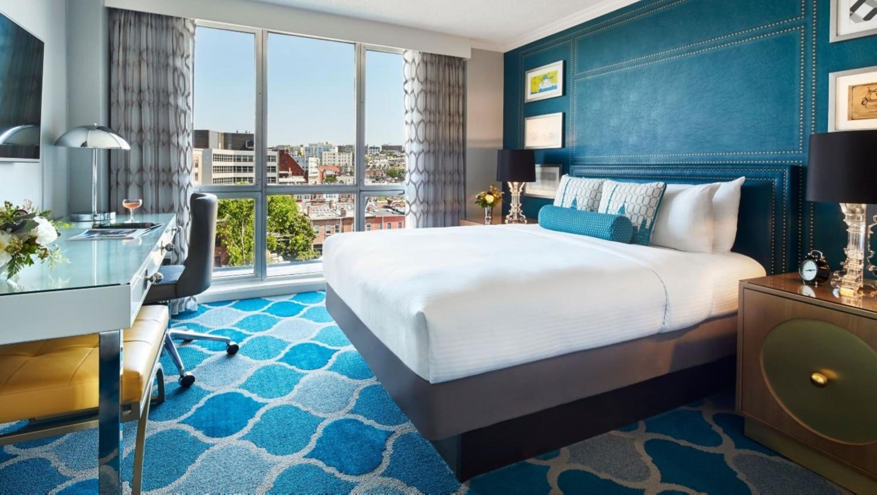 Deluxe Guest Room with 1 Queen, Dupont - Photo 1