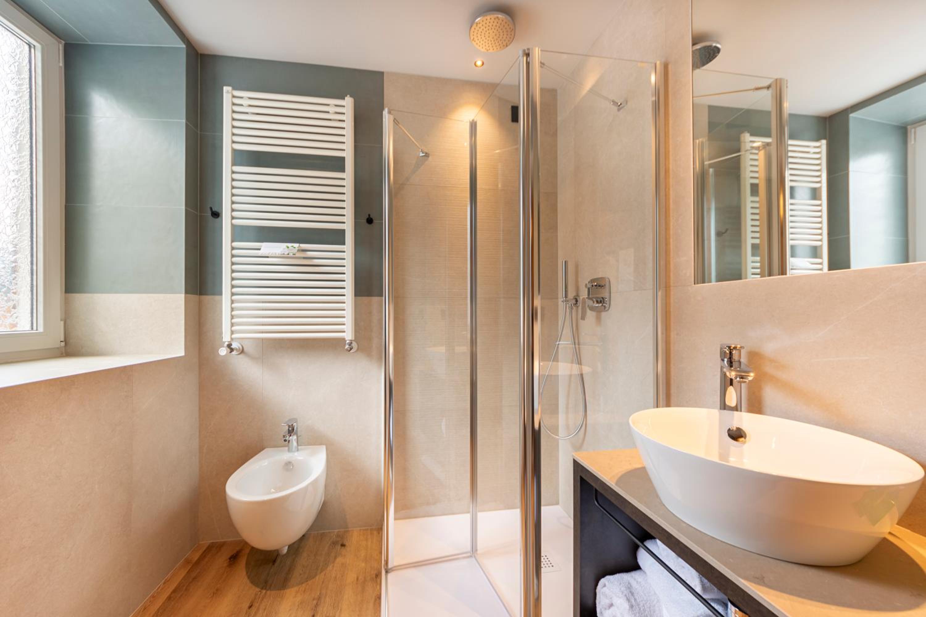 Superior Suite - Photo 2