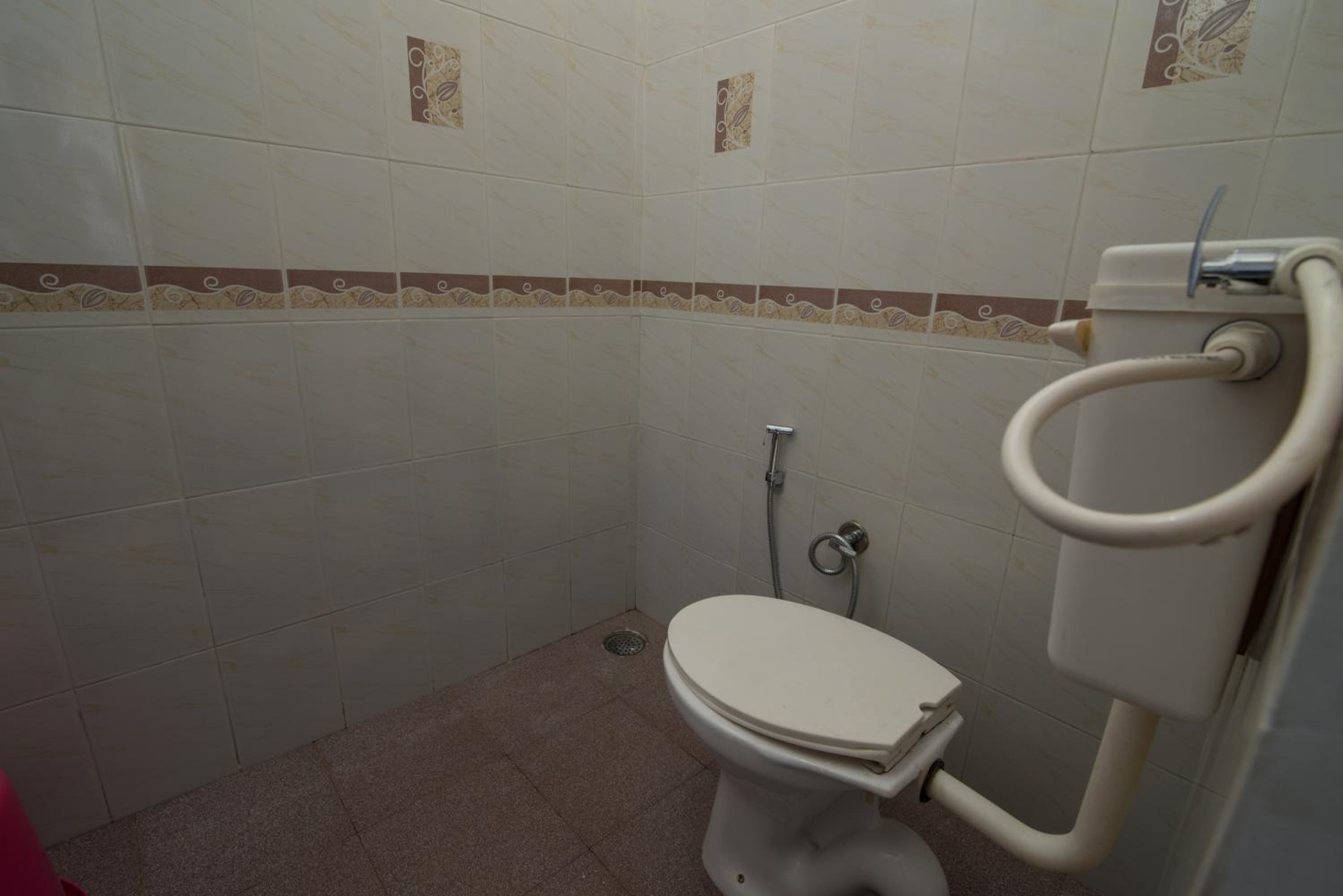 Deluxe Double Room - Photo 8