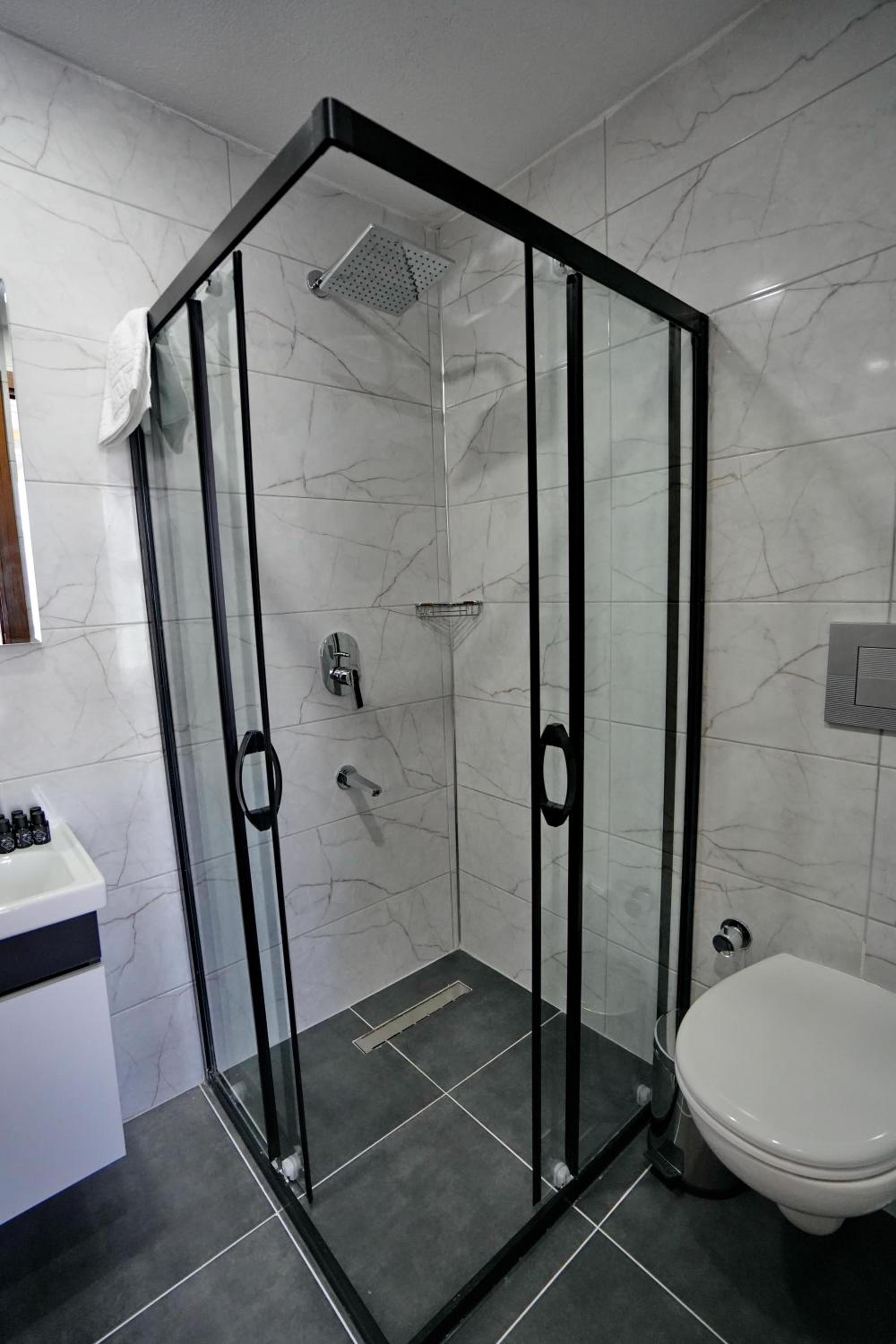 Deluxe Double Room - Photo 4