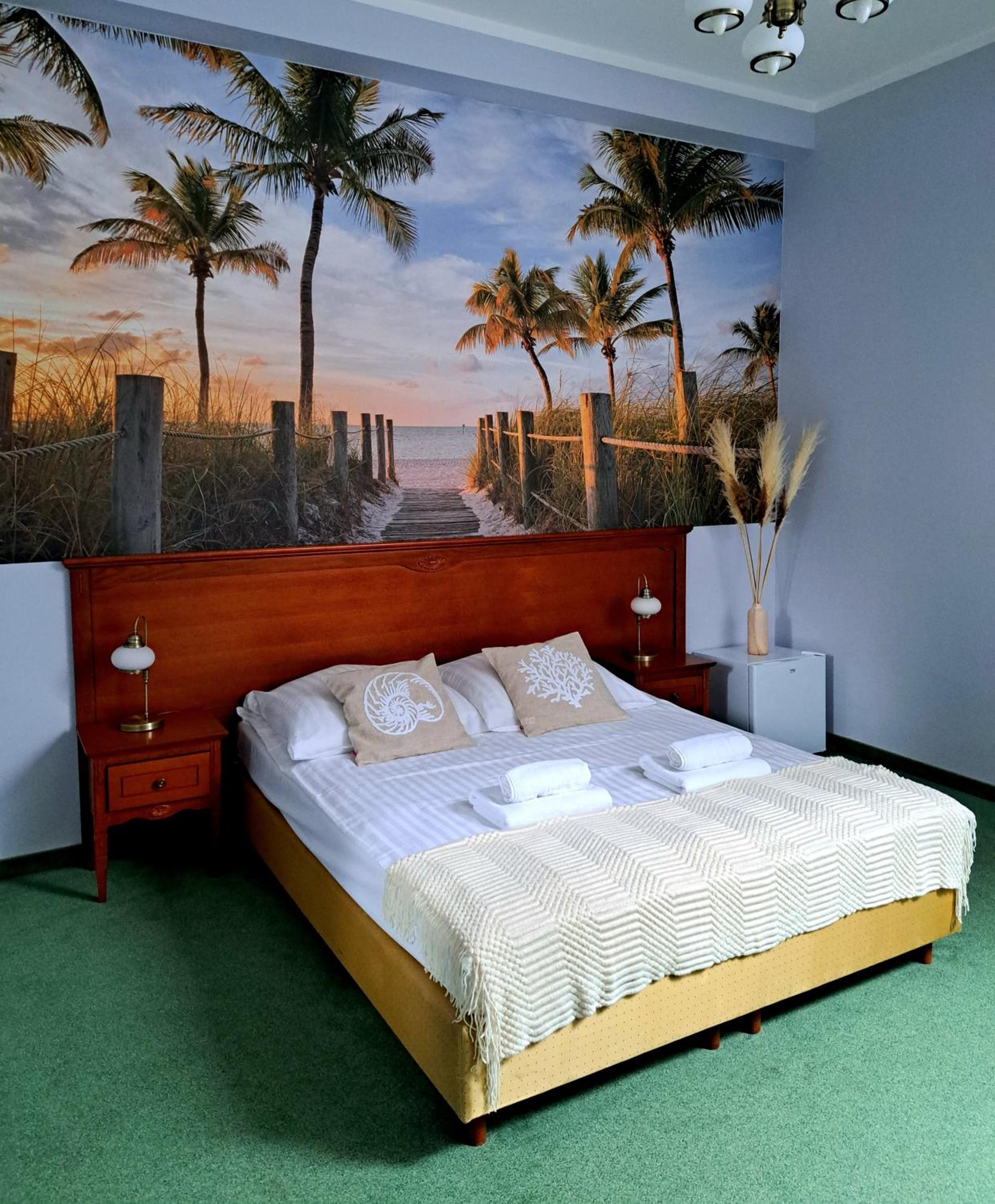 Standard King Room
