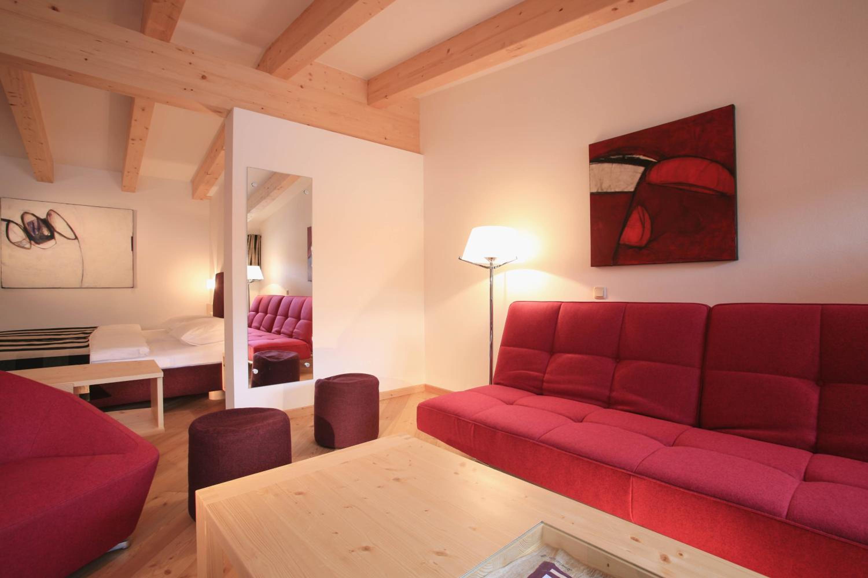 Deluxe Suite - Photo 1