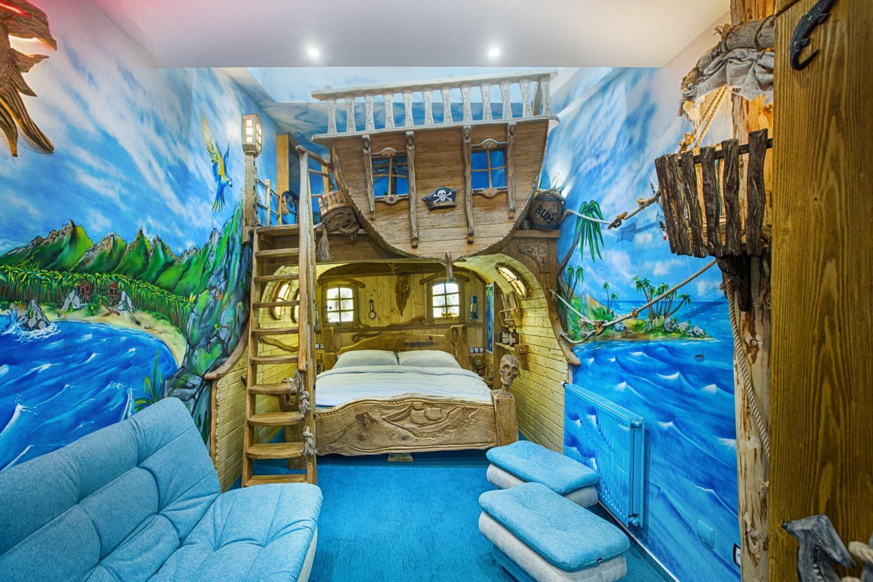 Deluxe Double Room with Extra Bed