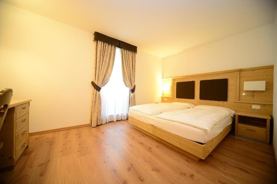 Two-Bedroom Suite with Balcony - Annex - Photo 3