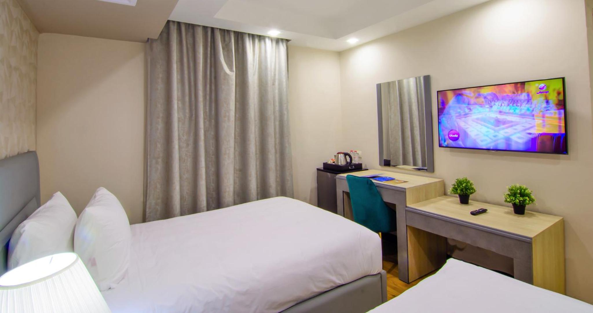 Standard Double or Twin Room - Photo 3