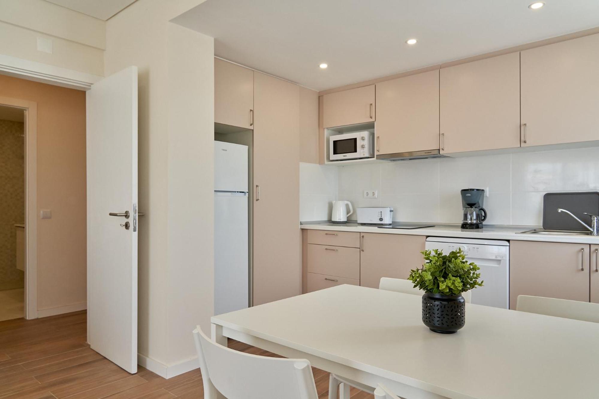 One-Bedroom Family Apartment photo 3