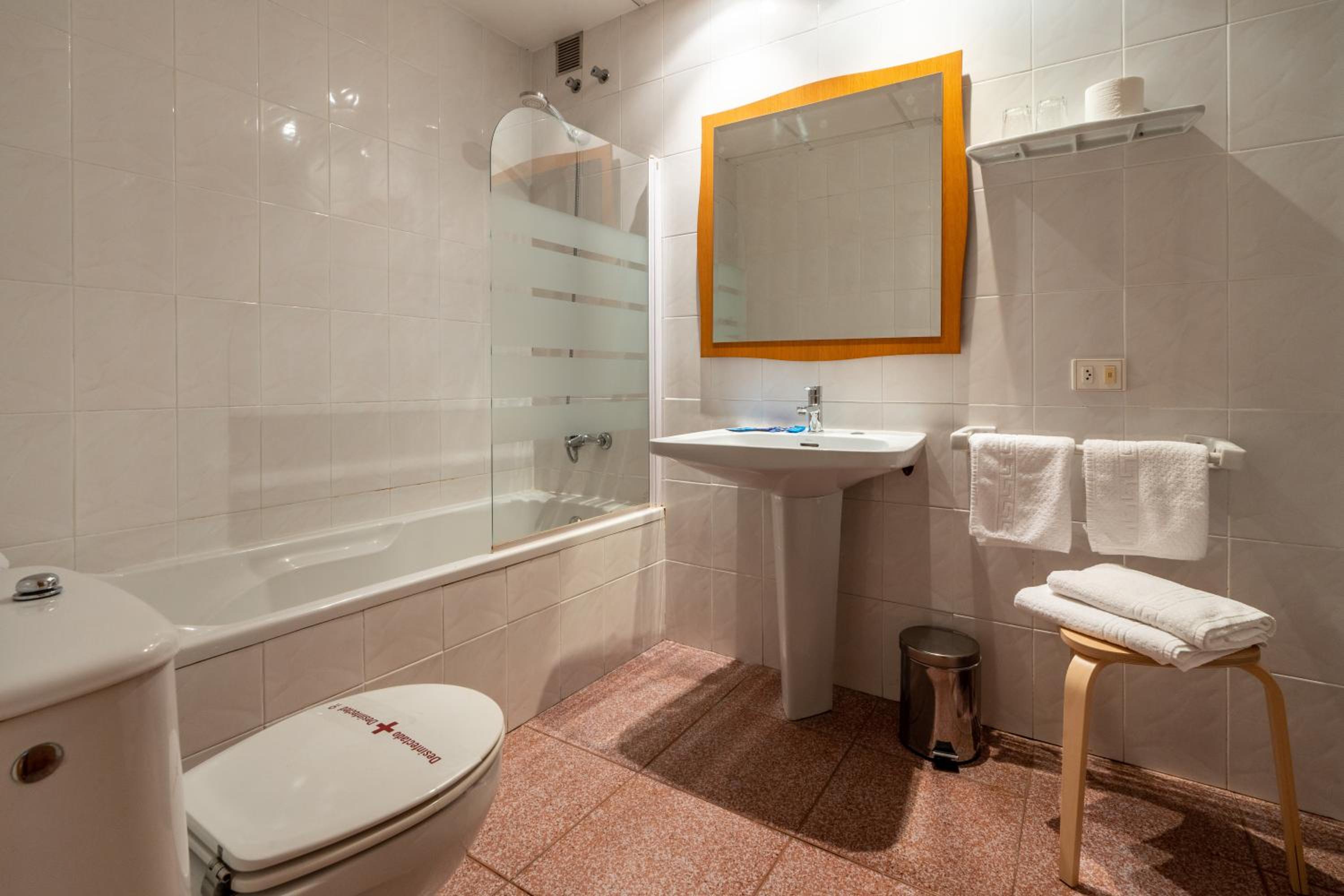 Standard Double Room photo 1