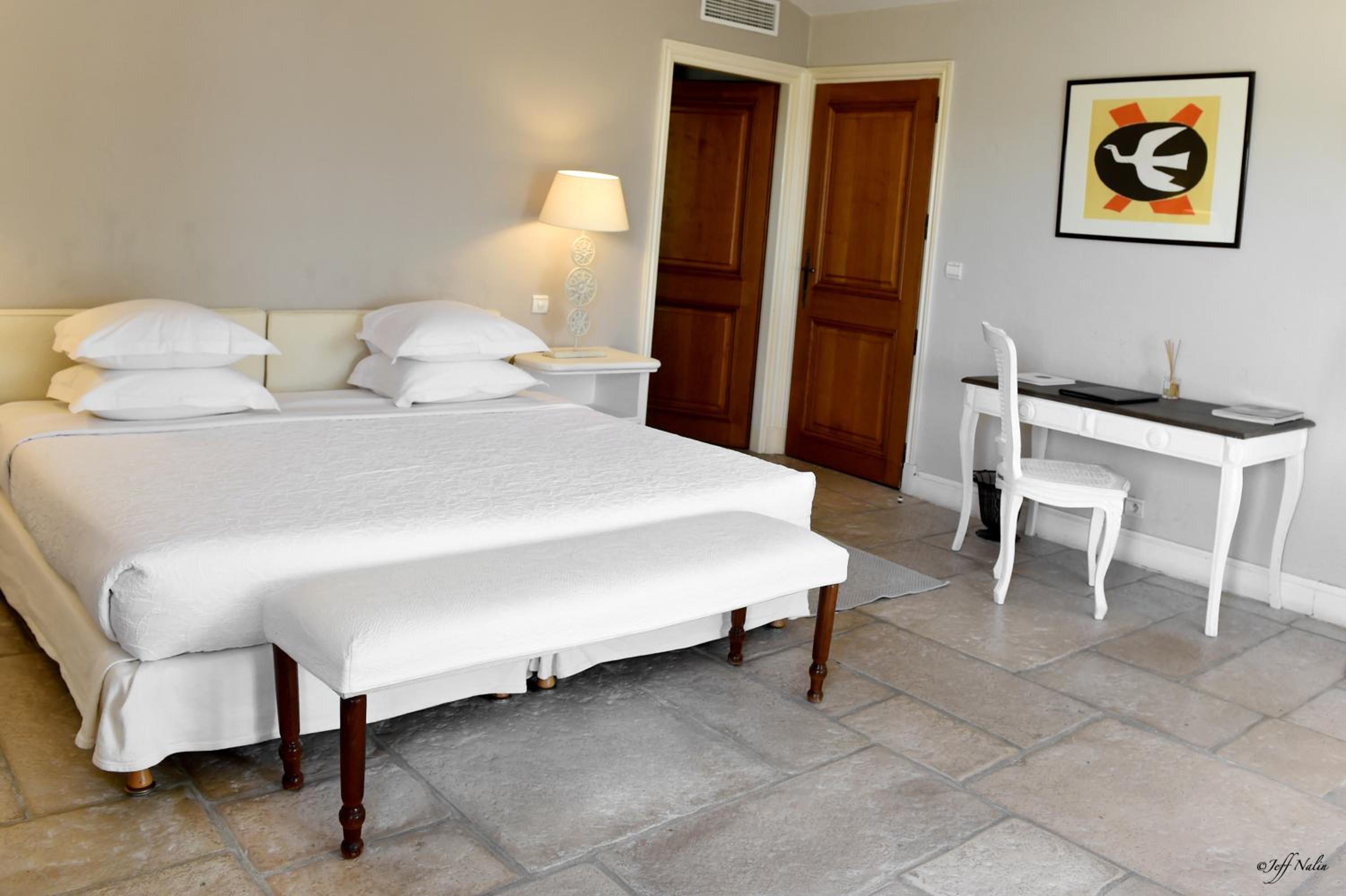 Deluxe Double Room photo 2