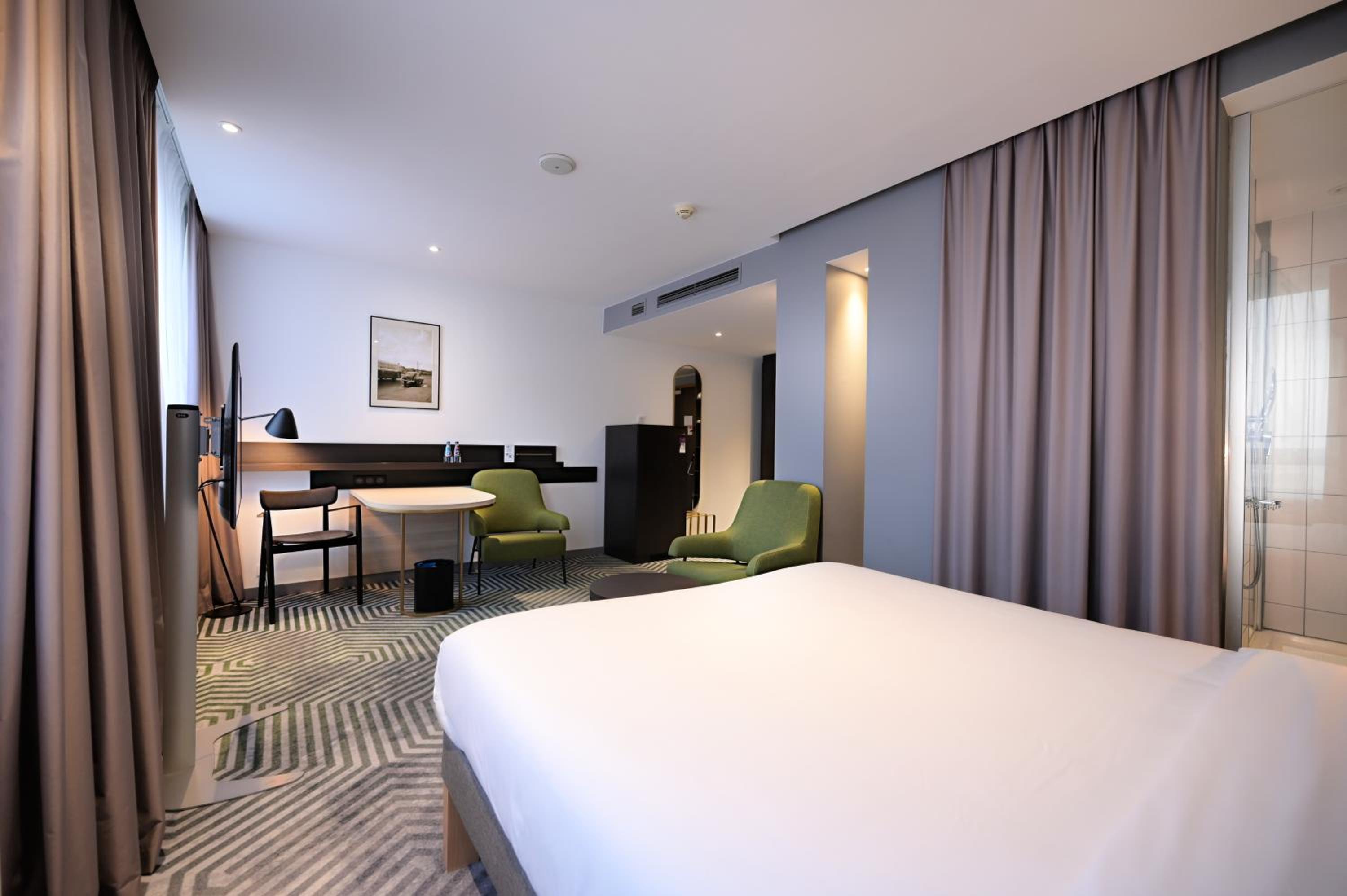 Superior Room - Photo 11