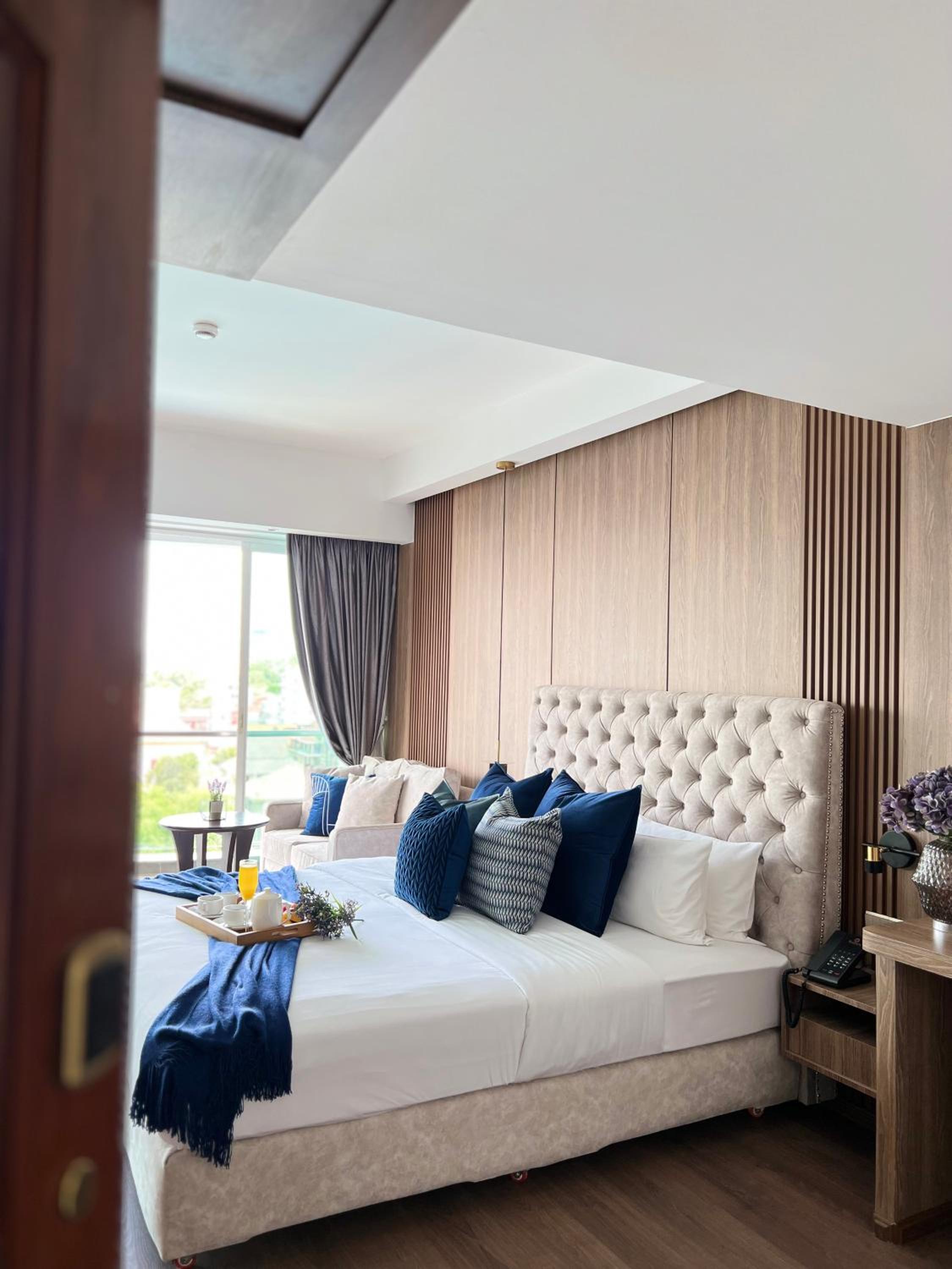 Suite with Balcony