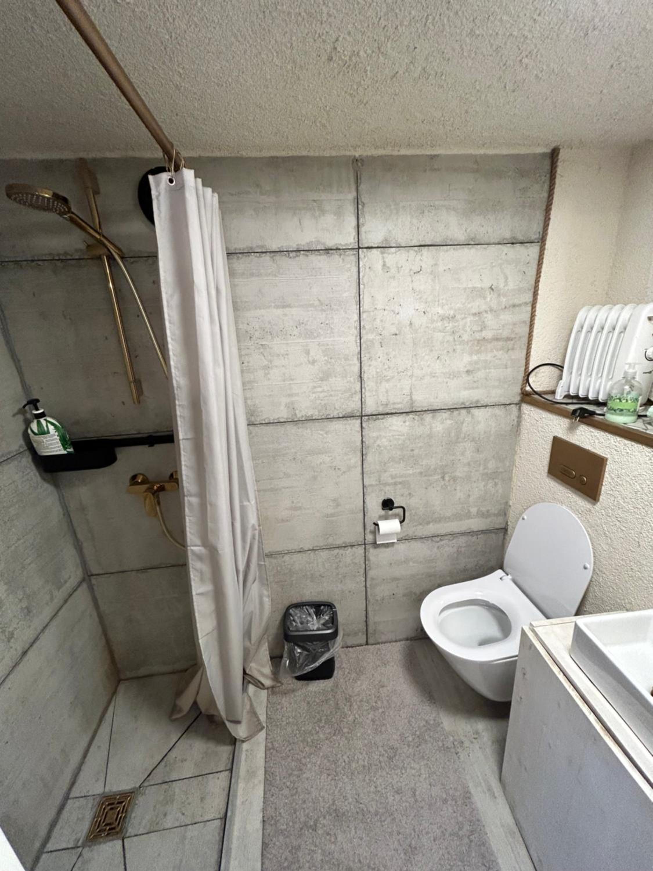 Double Room with Patio - Photo 3