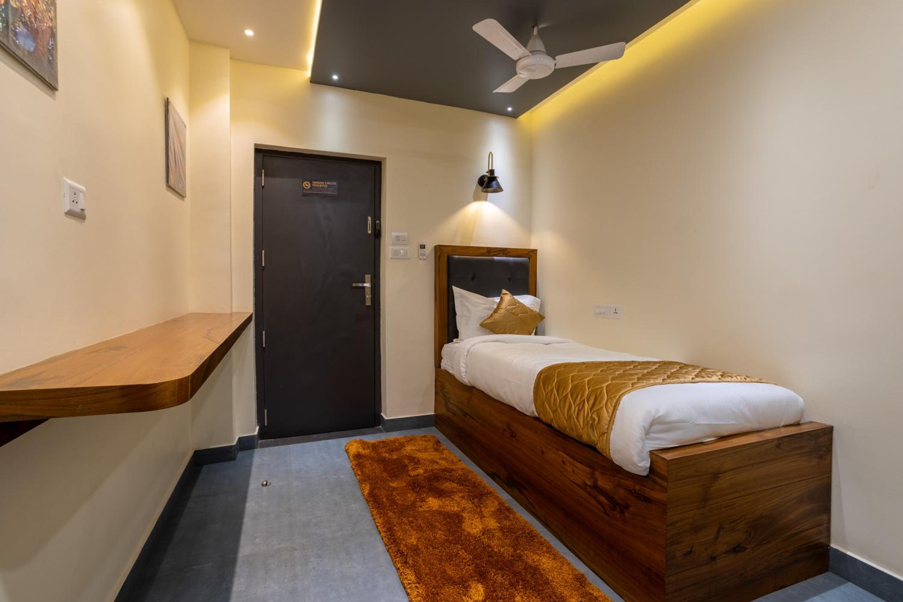 Economy Single Room photo 1