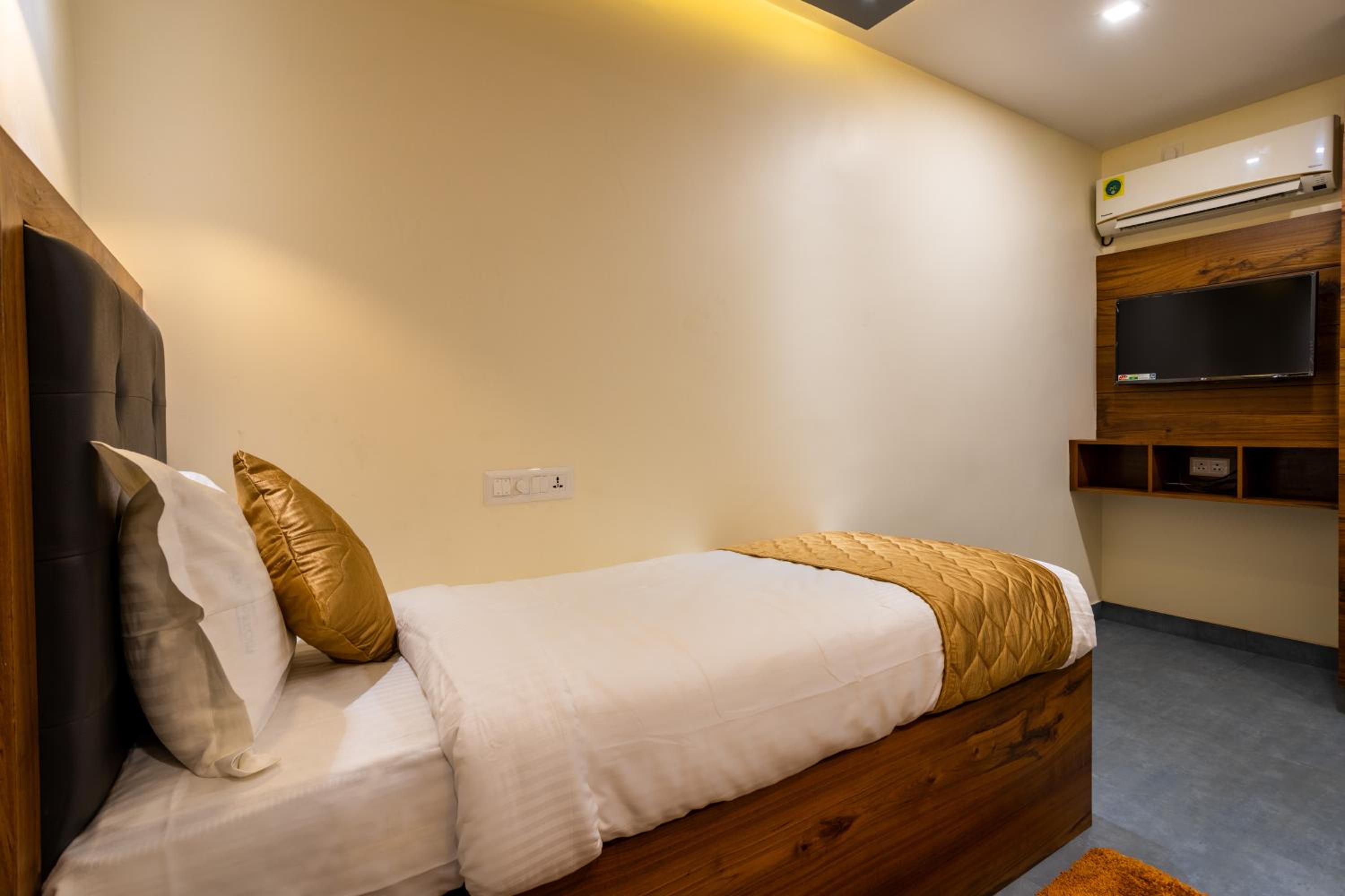 Economy Single Room photo 3