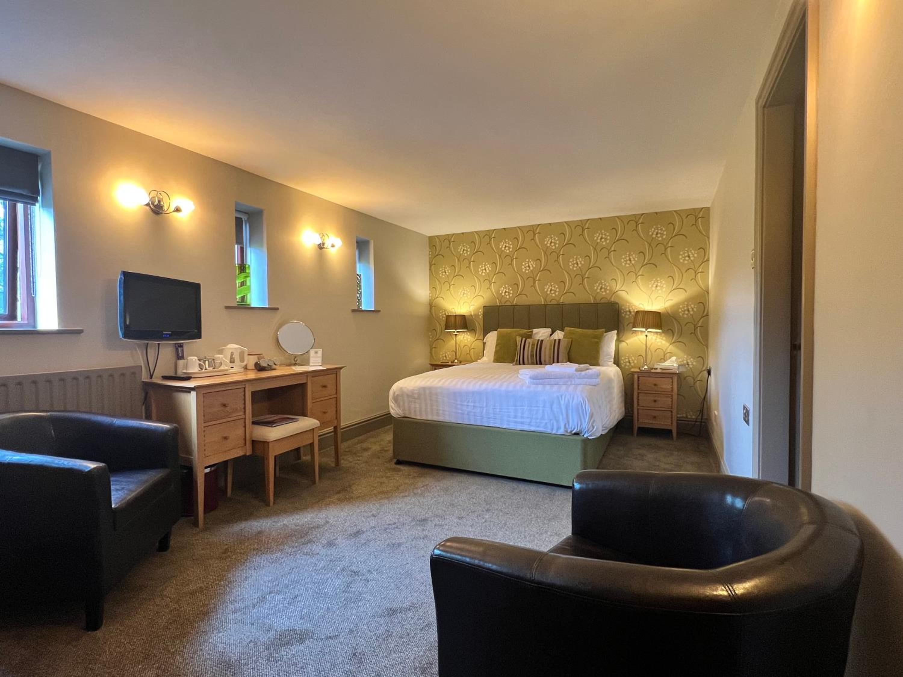 King Room with Bath and Shower