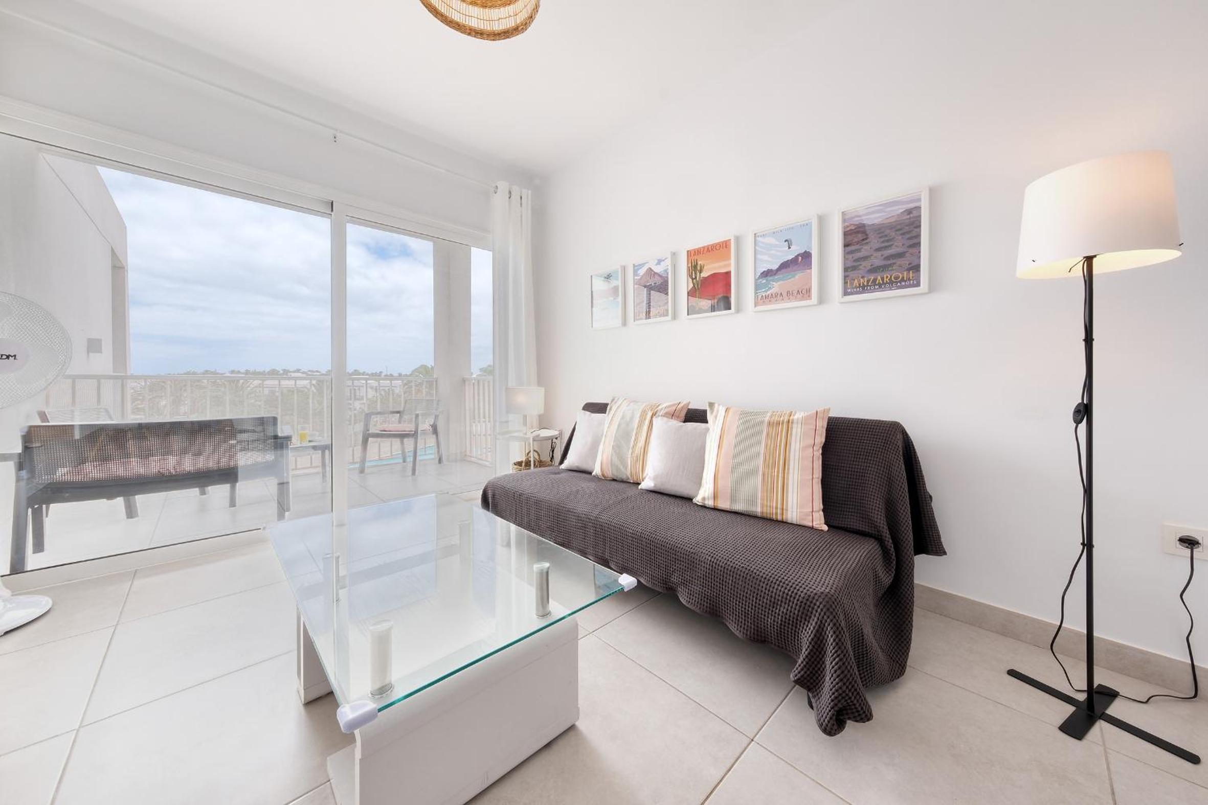 One-Bedroom House photo 2