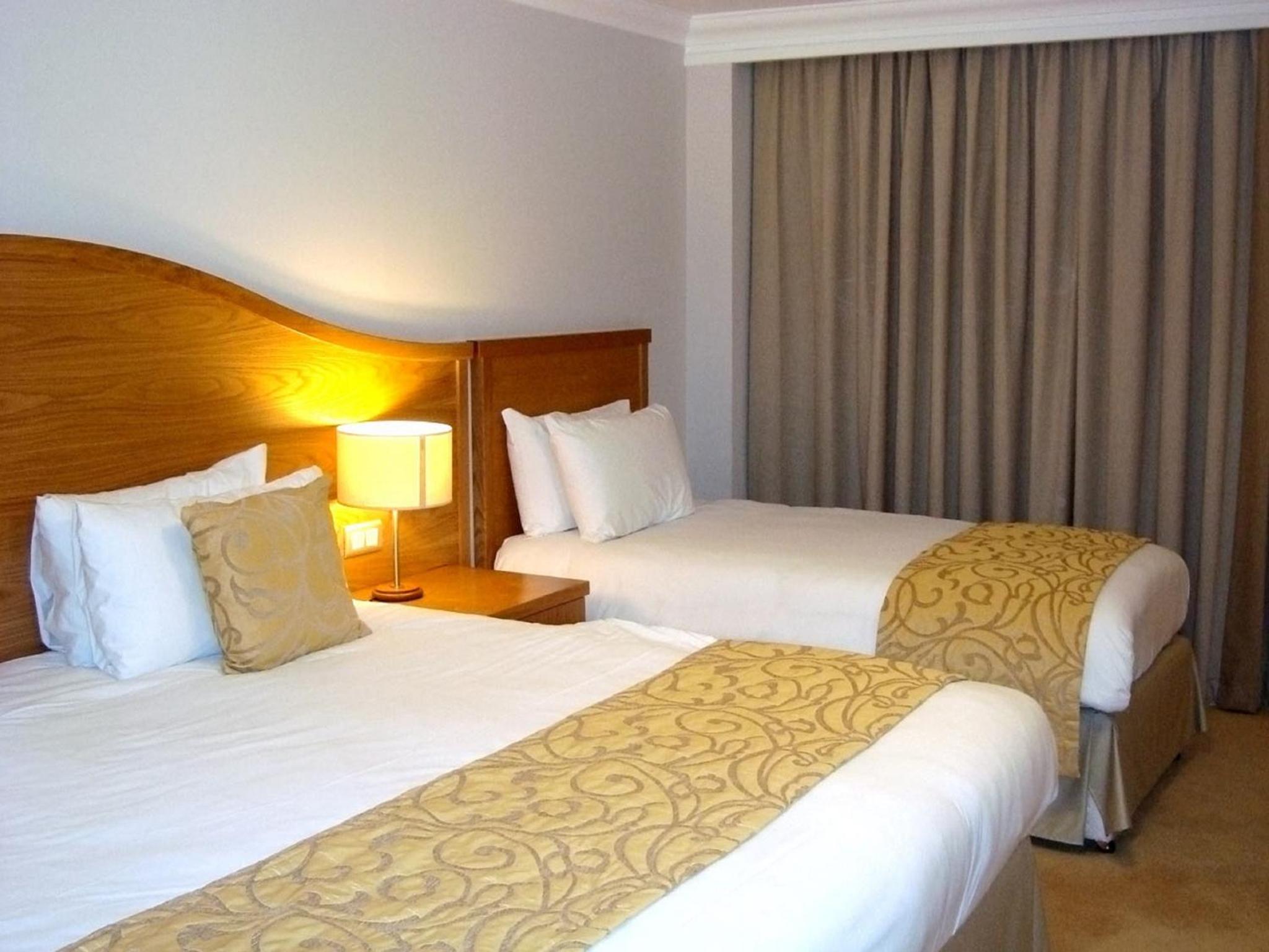 Twin Room - Photo 4