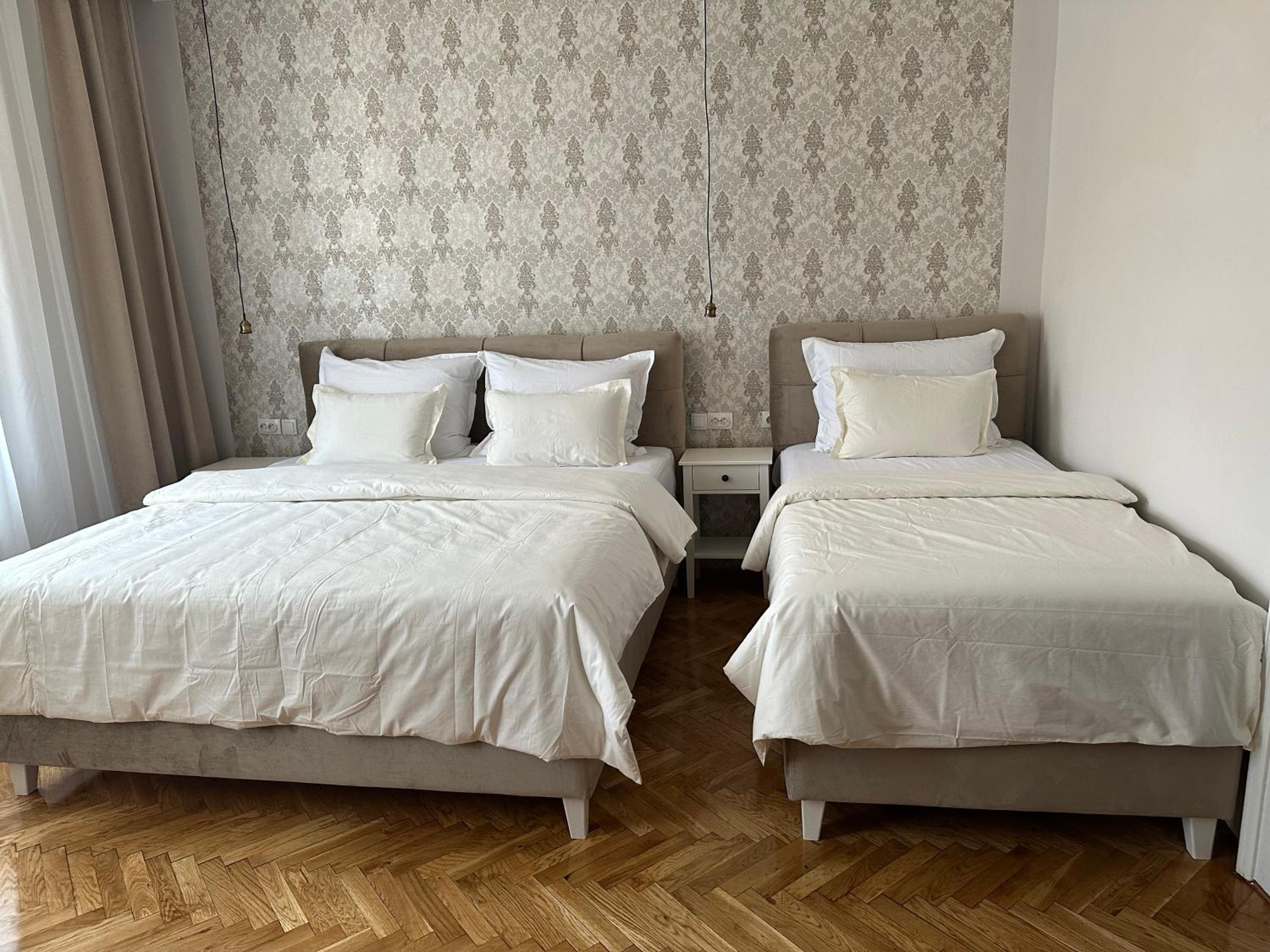 Luxury Triple Room