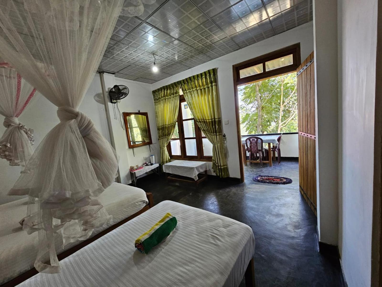 Triple Room with Mountain View