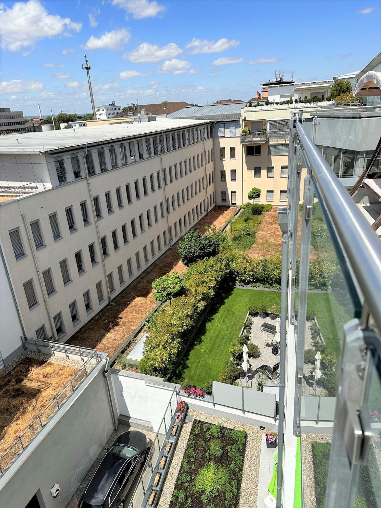 Apartment with Terrace and Whirlpool photo 2