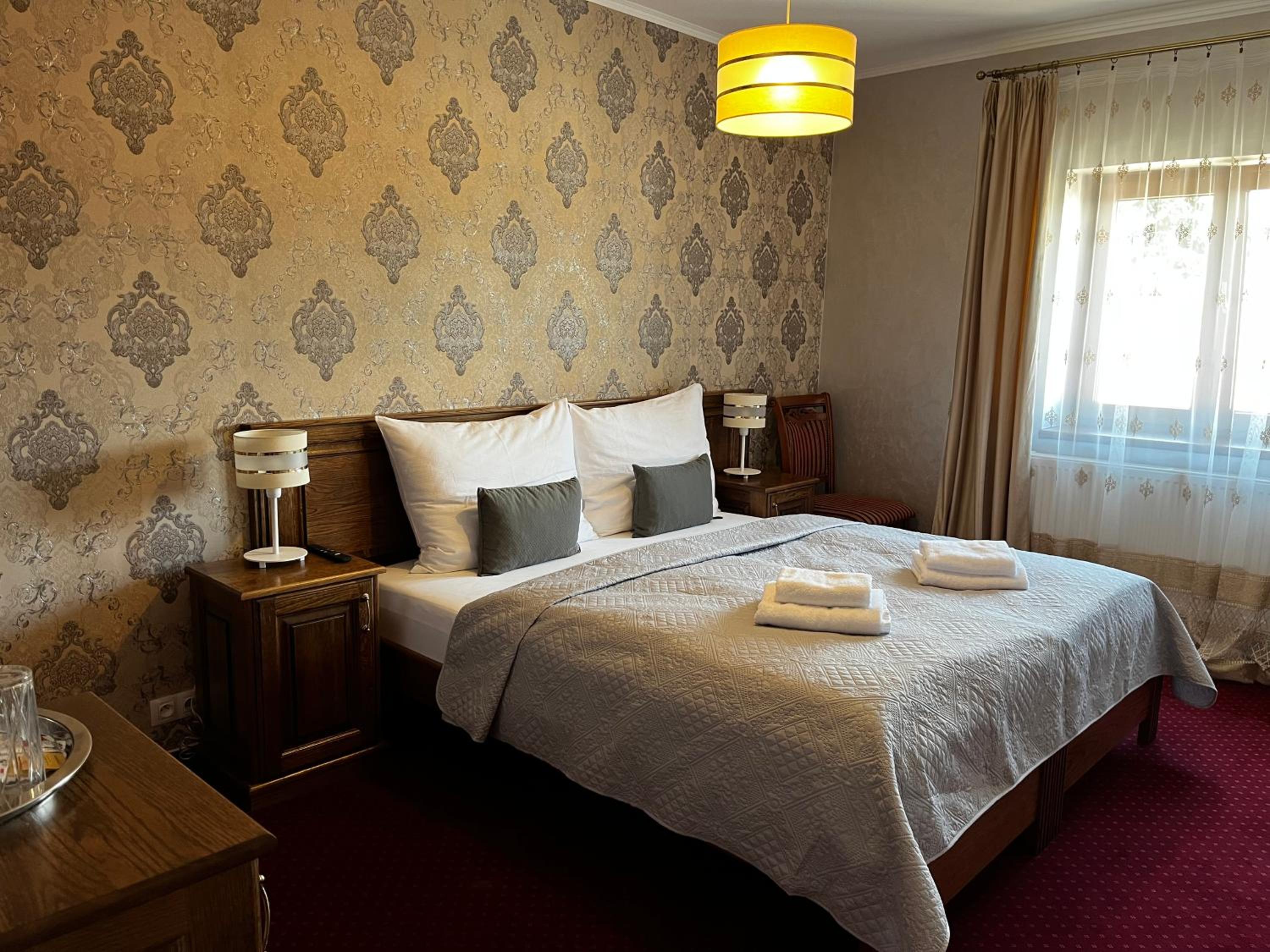 Double or Twin Room photo 2