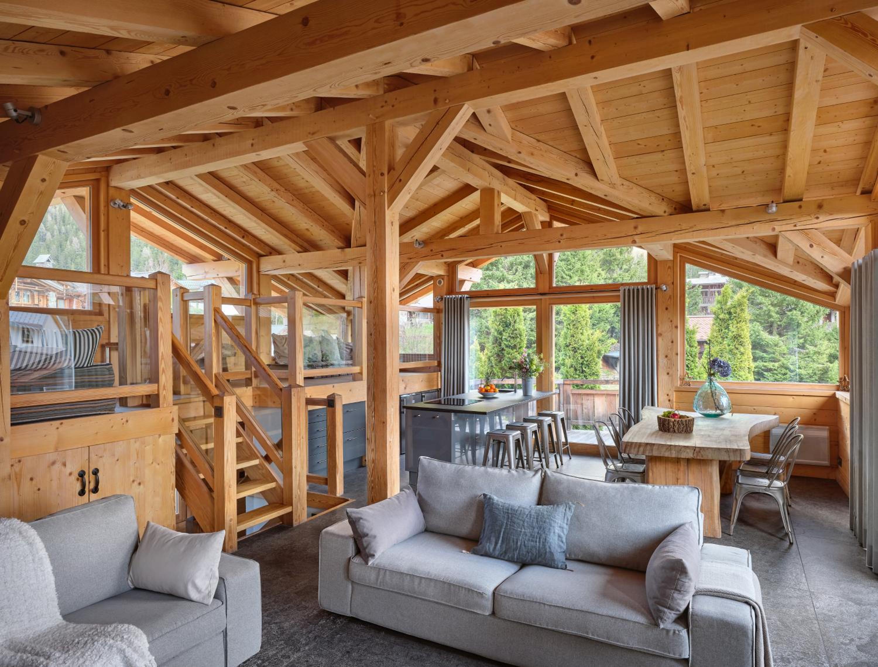 Six-Bedroom Chalet photo 1
