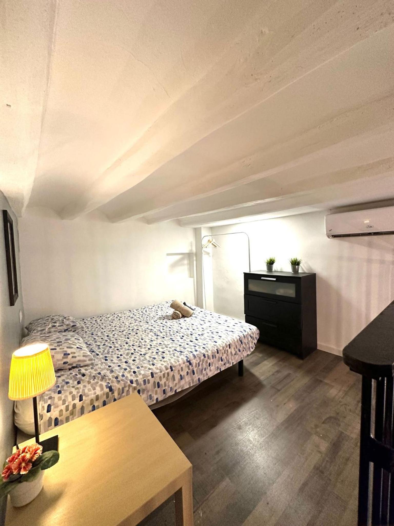 Studio - Split Level photo 3