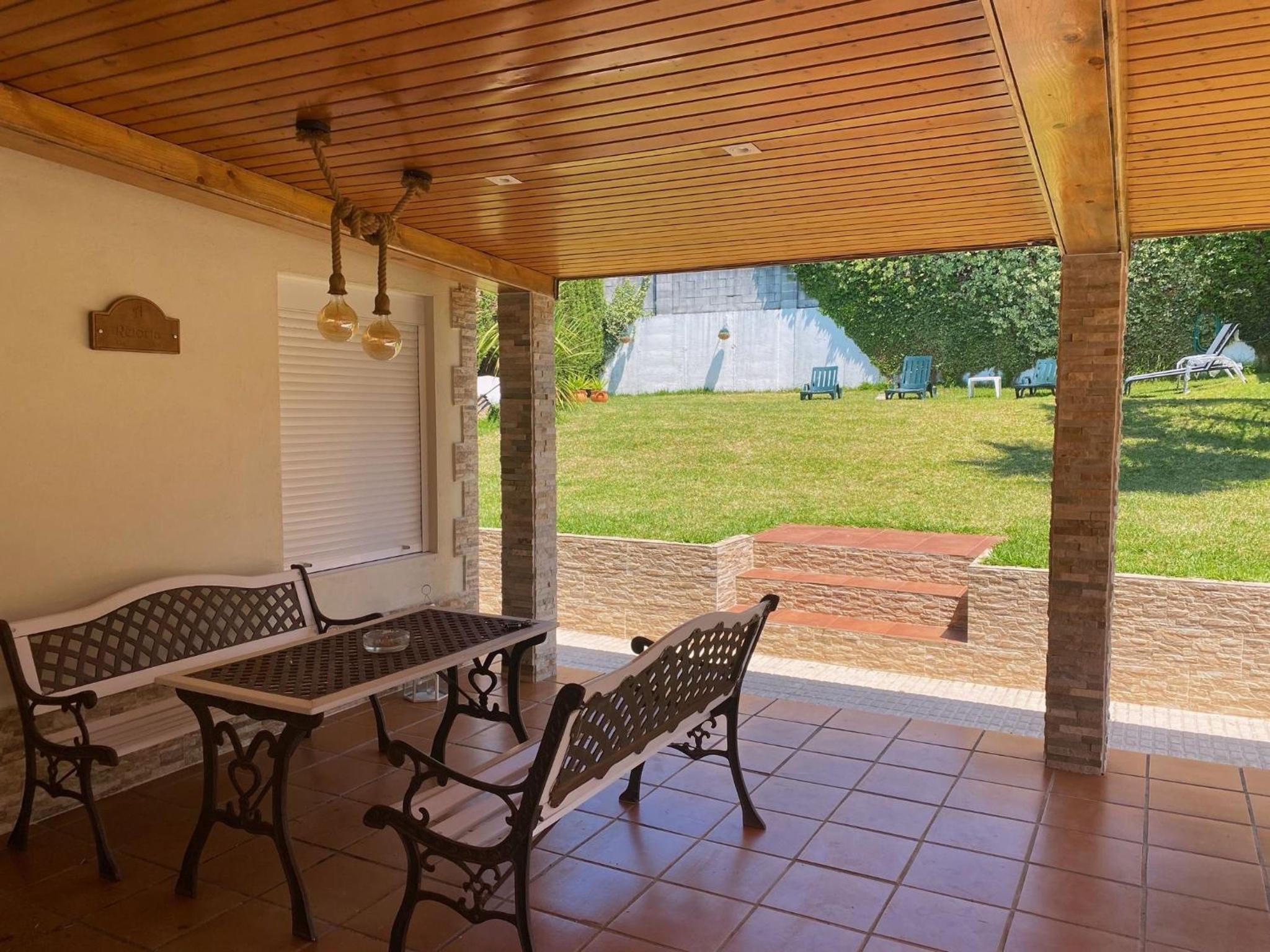 Three-Bedroom House photo 2