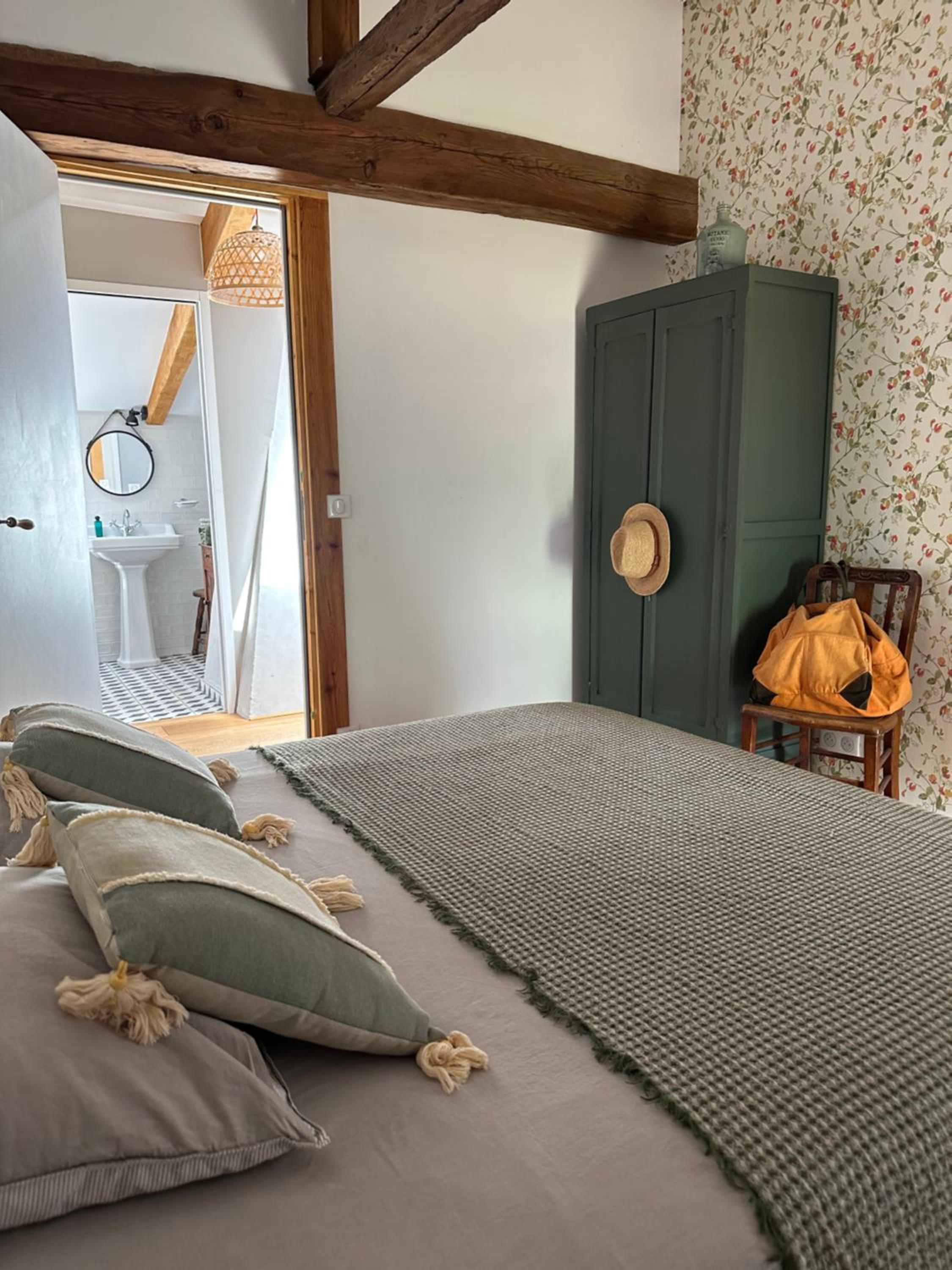Twin Room - Photo 3