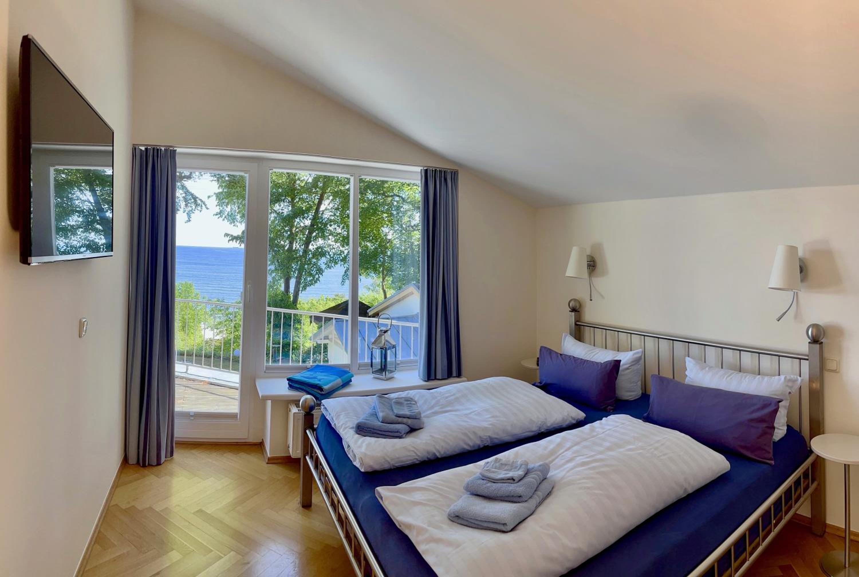 Apartment with Sea View5 photo 1