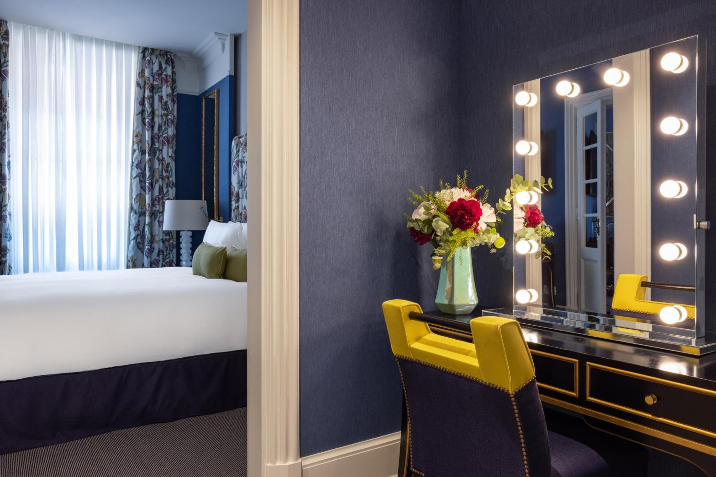 One Bedroom Suite (Non Smoking)