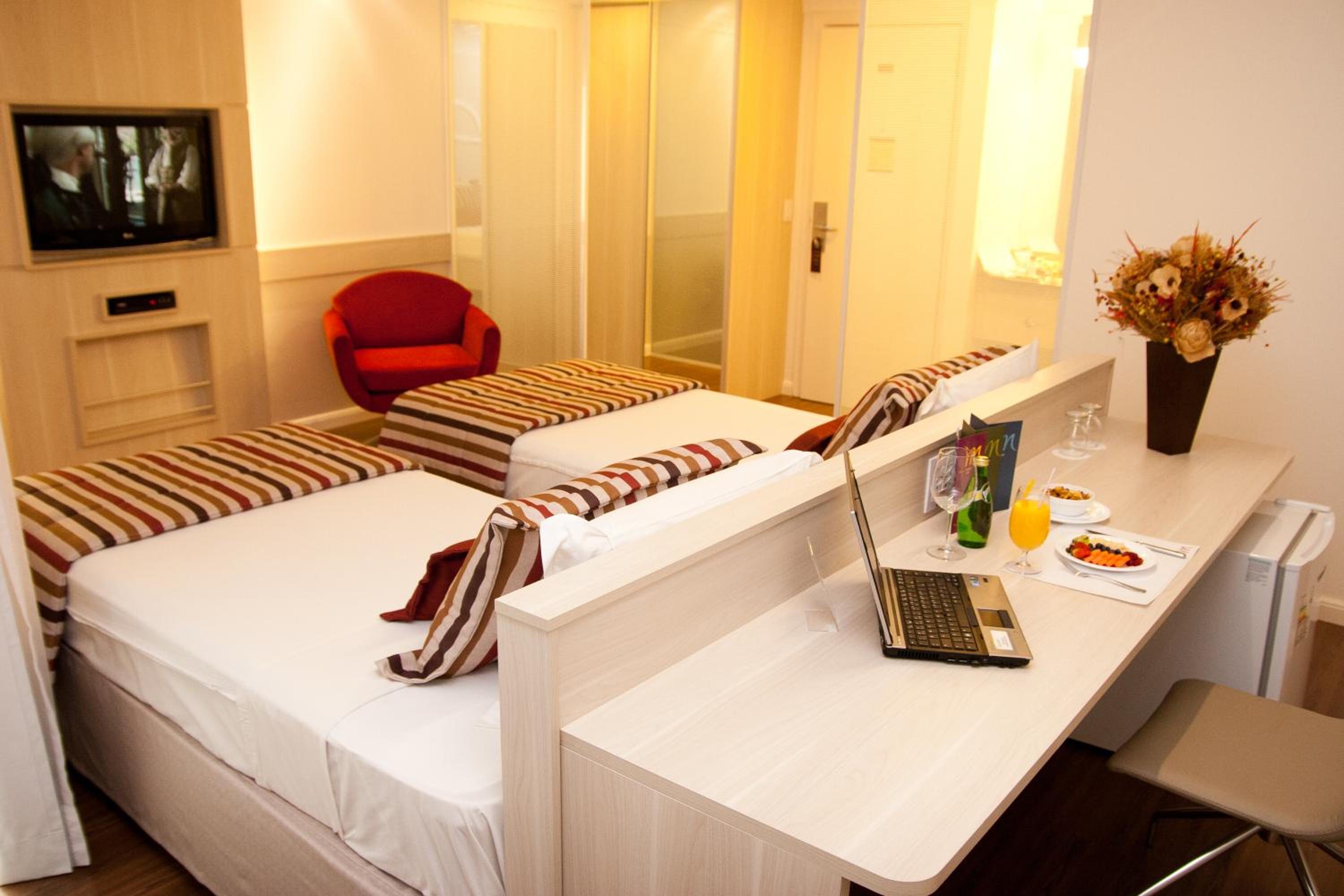 Classic Twin Room