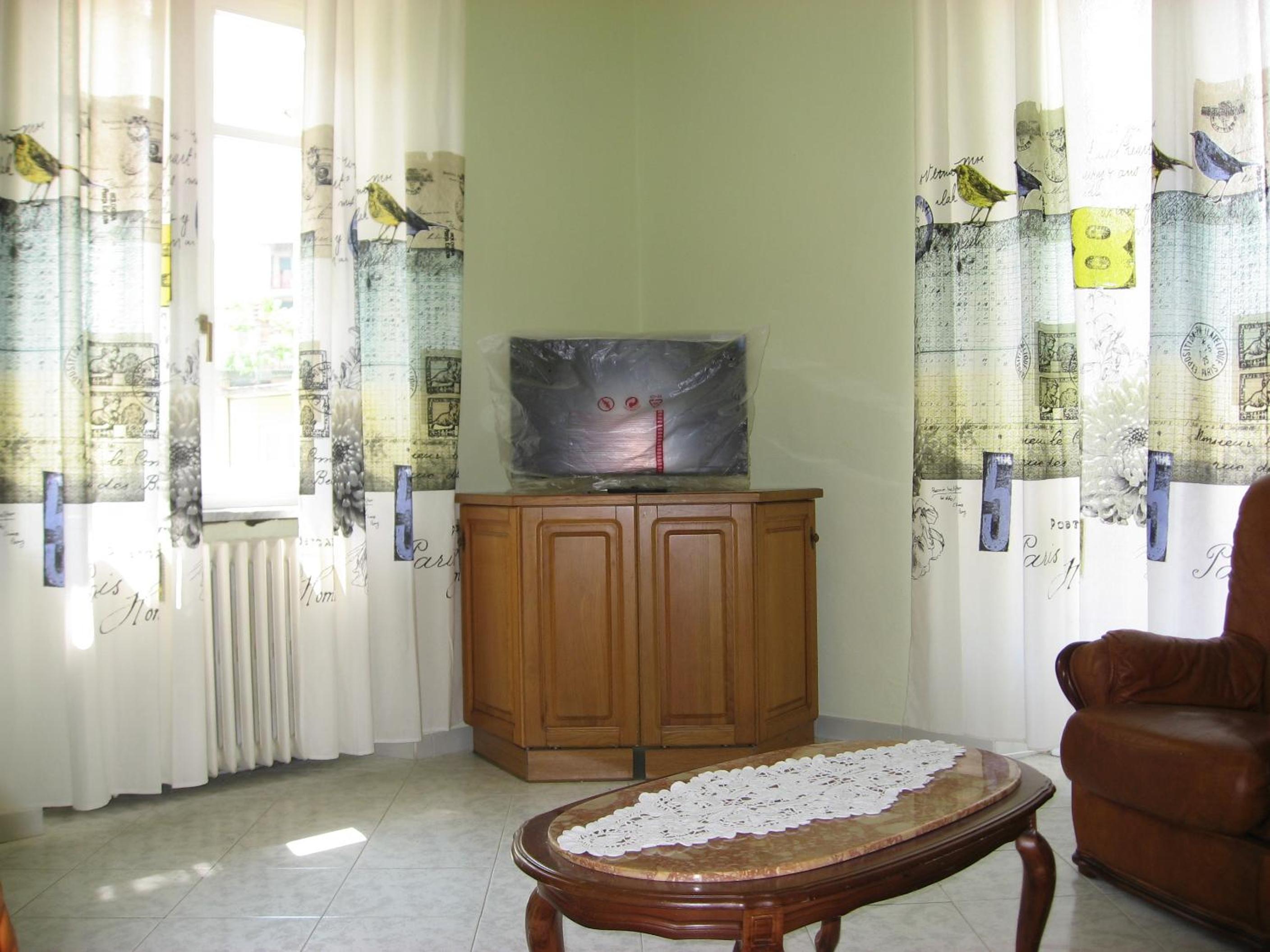 Two-Bedroom Apartment photo 2