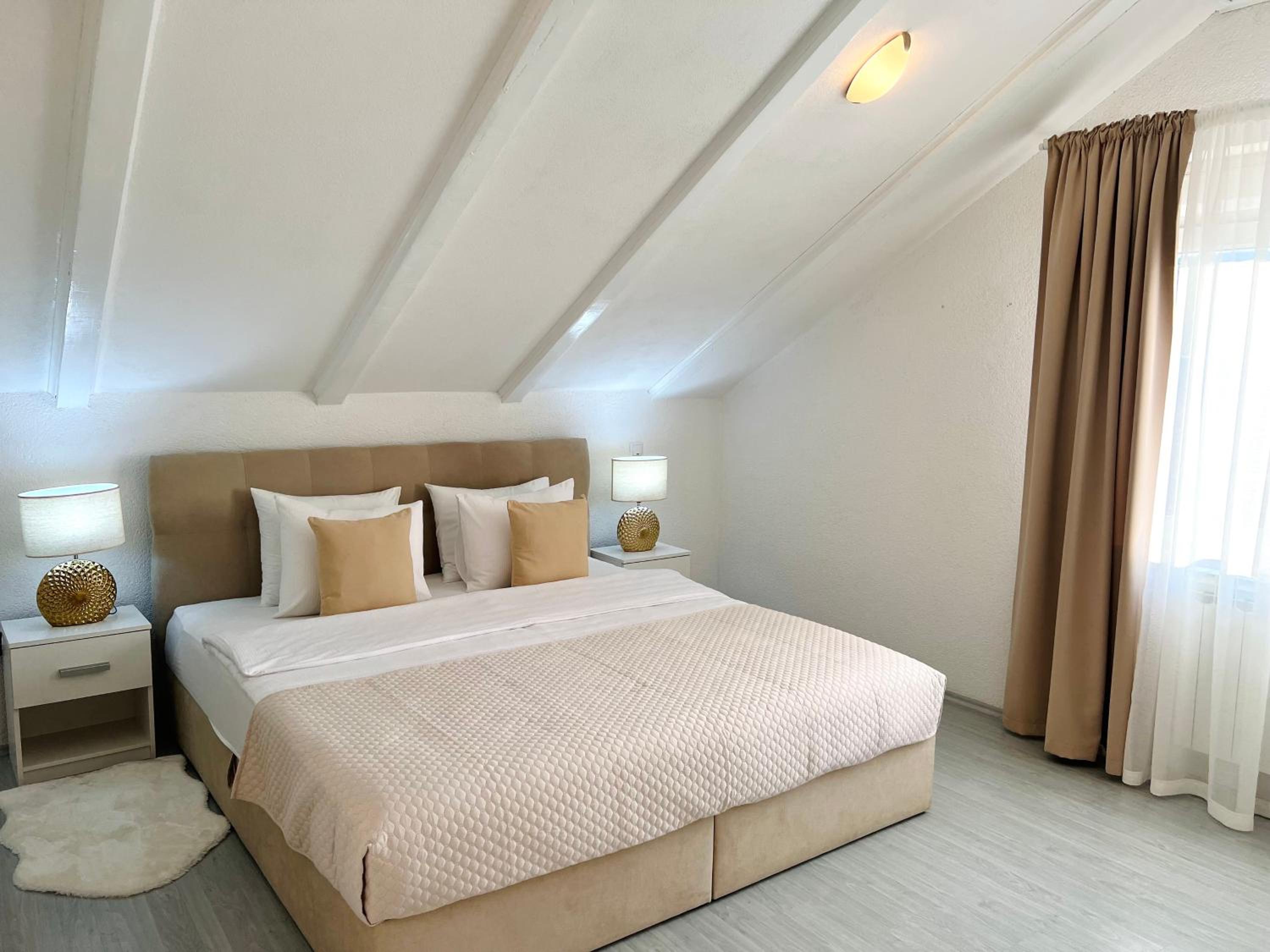 Double Room photo 2