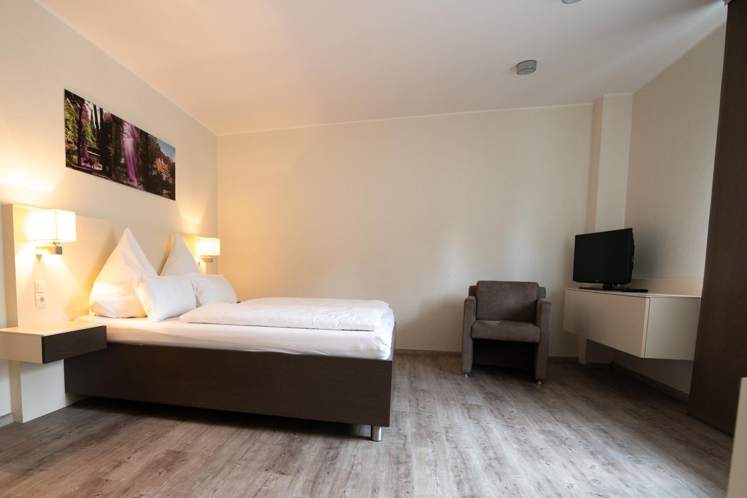 Double Room - Photo 3