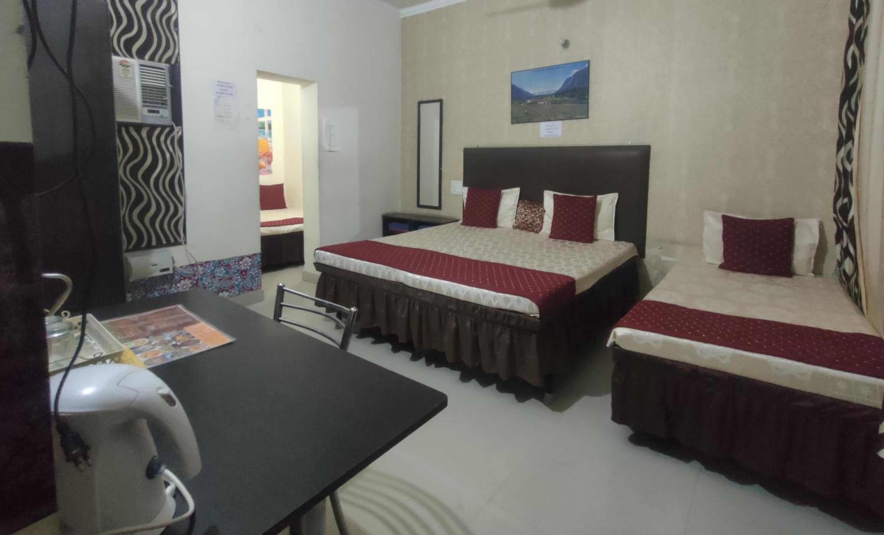 Deluxe Quadruple Room