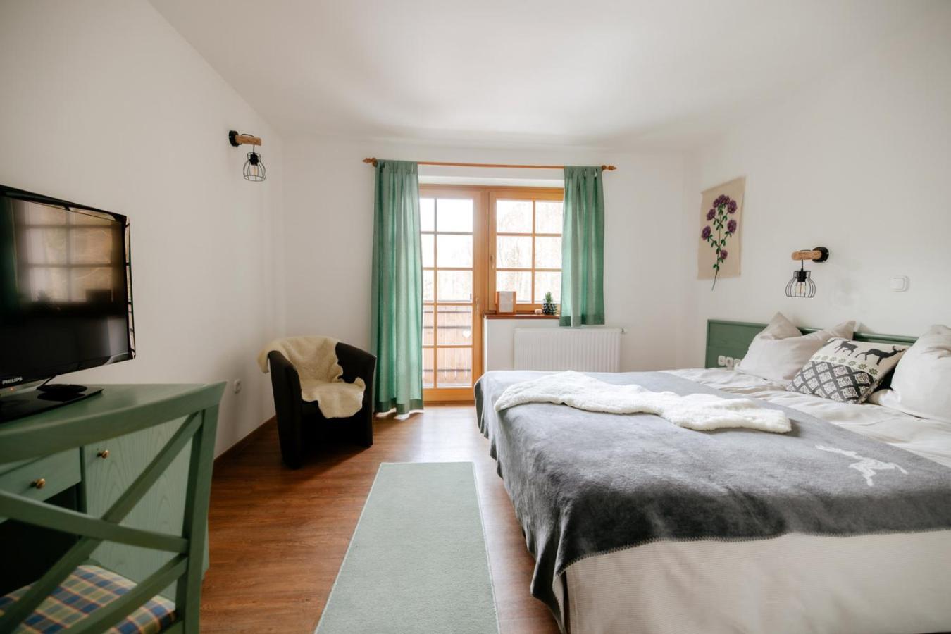 Double Room with Balcony photo 2