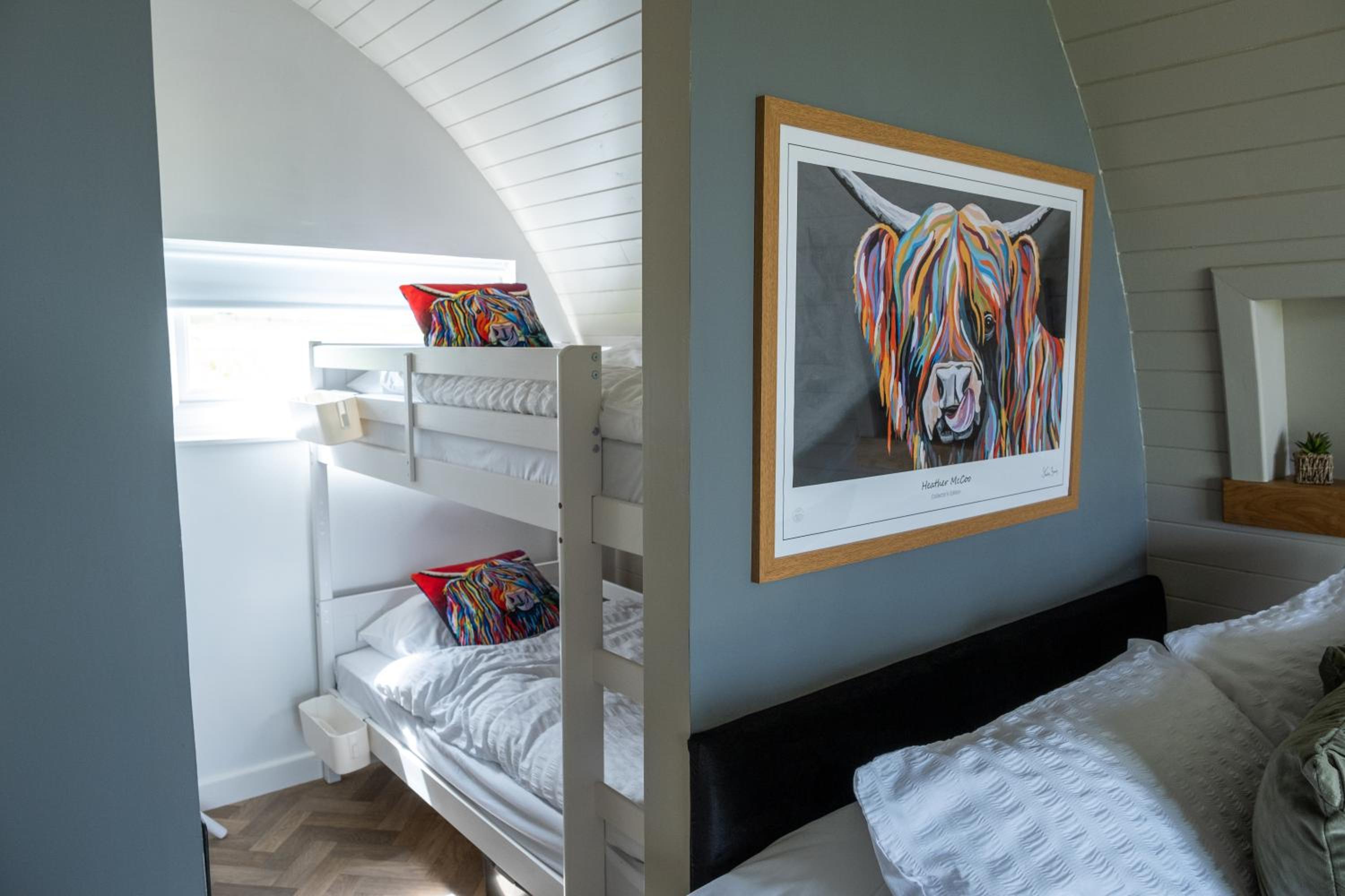 Glamping Pod - Hot tub - No Dogs (Cow Shed)