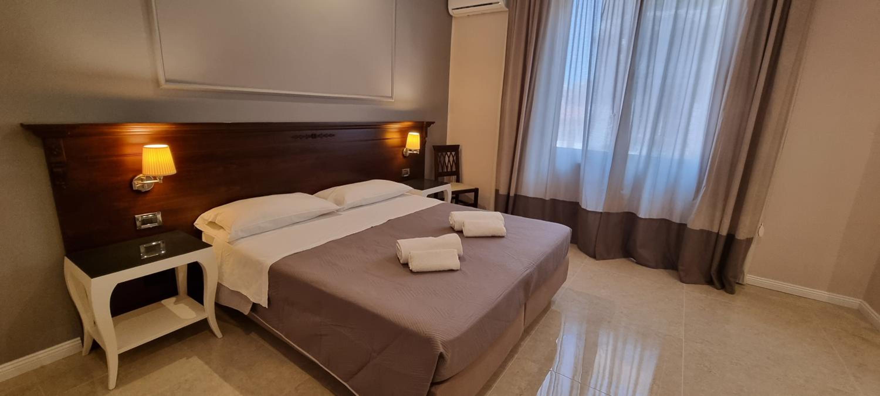 Triple Room With Private External Bathroom