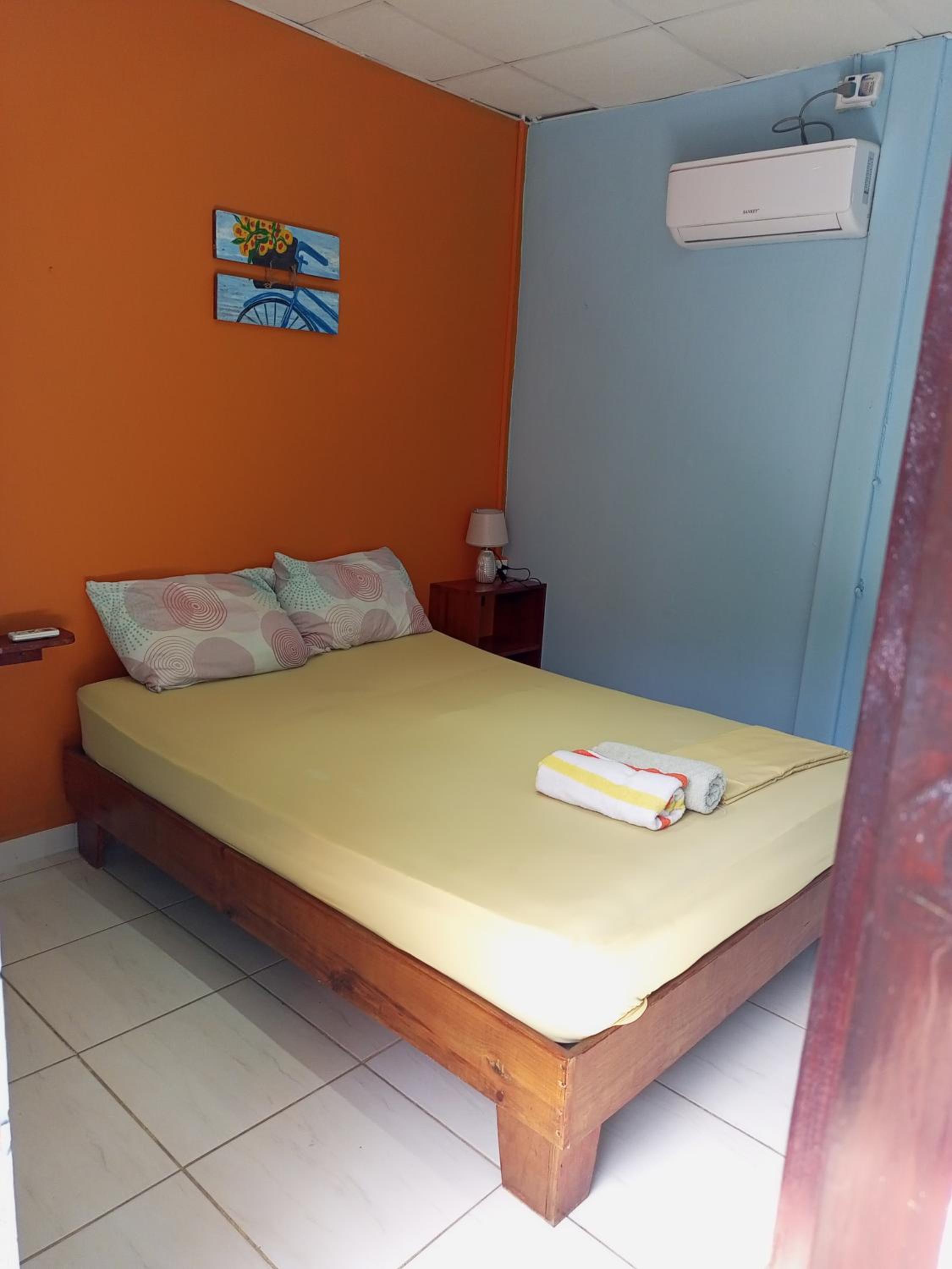 Double Room with Private Bathroom photo 3
