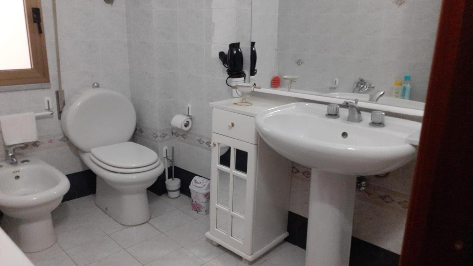 One-Bedroom House photo 2