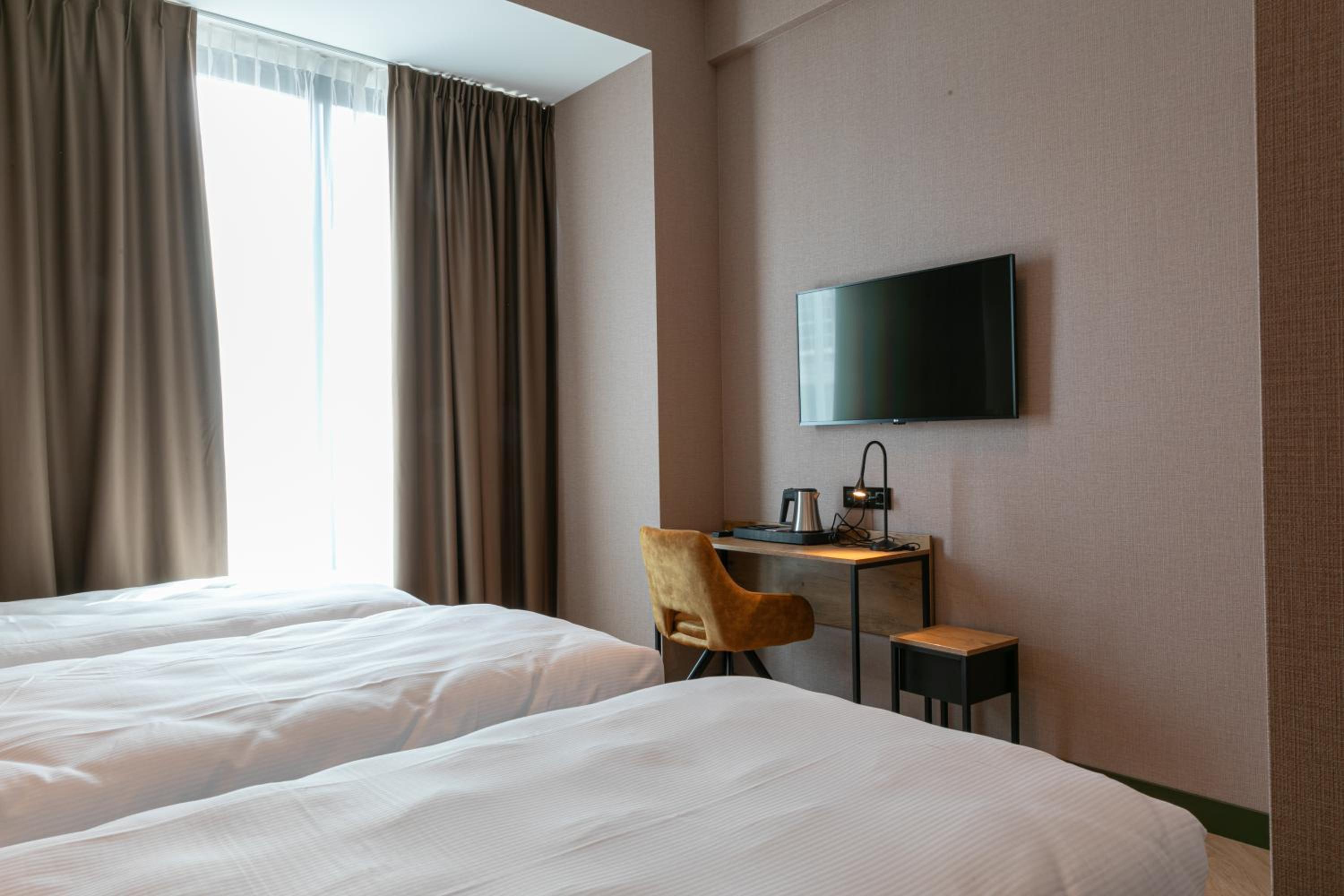 Deluxe Triple Room photo 2