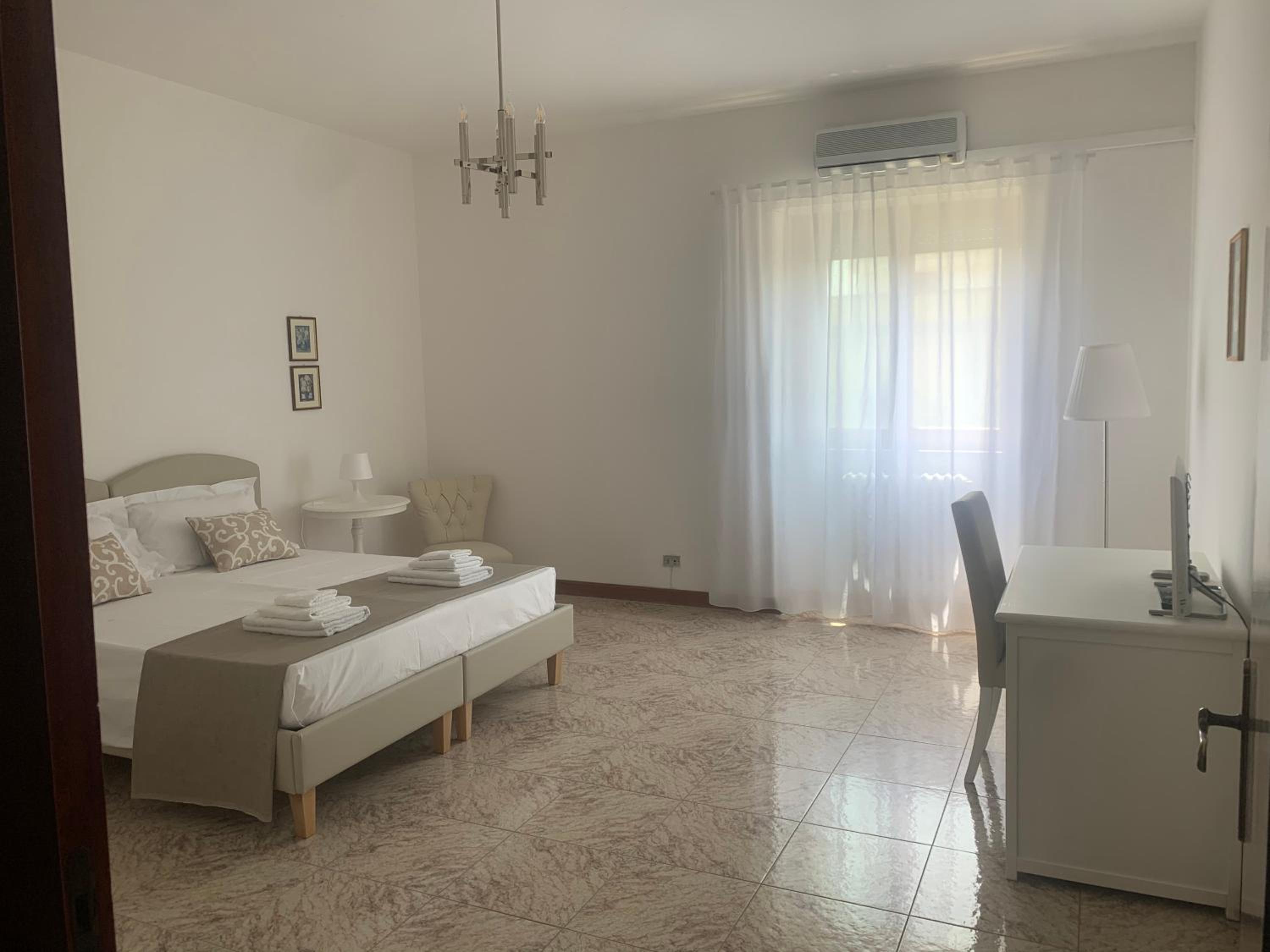 Double Or Twin Room With Private Bathroom