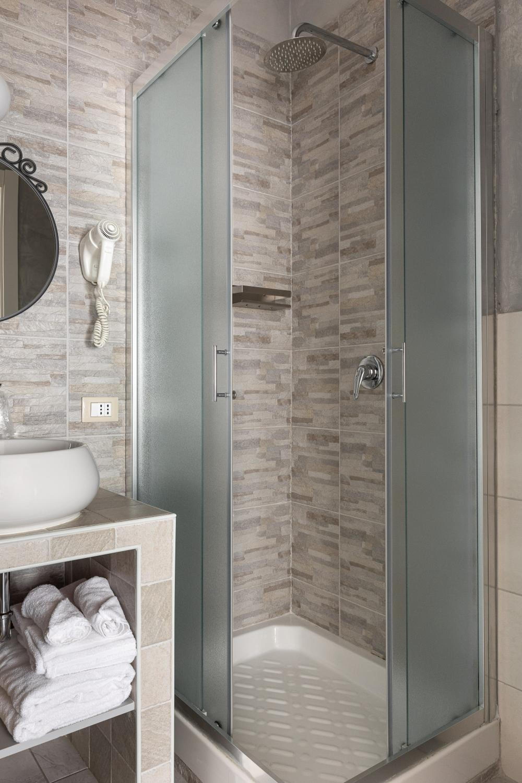 Double Room with Private Internal Bathroom with Balcony and Sea View photo 2